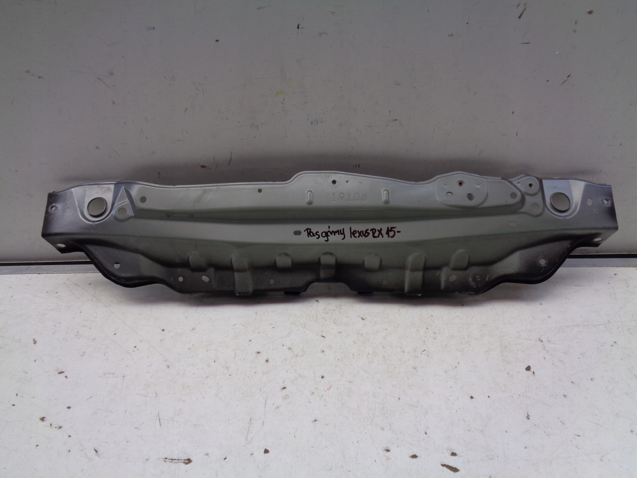 bar, wall front upper LEXUS RX 15