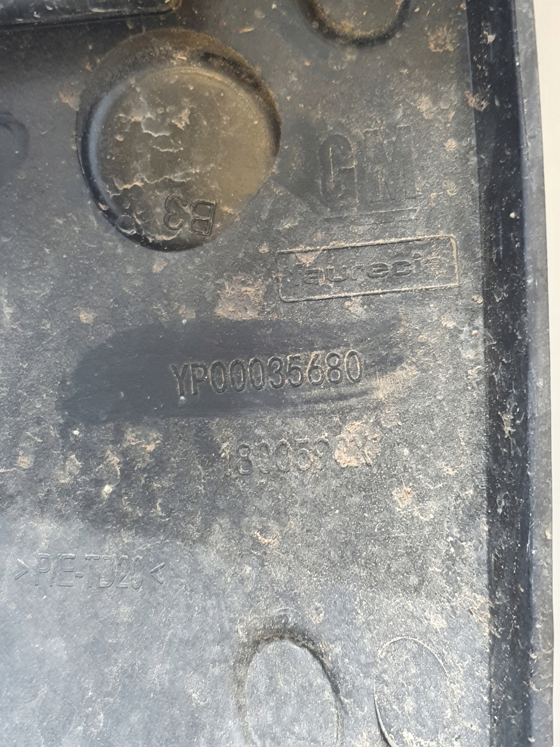 OPEL GRANDLAND bumper bracket right rear part YP00035680