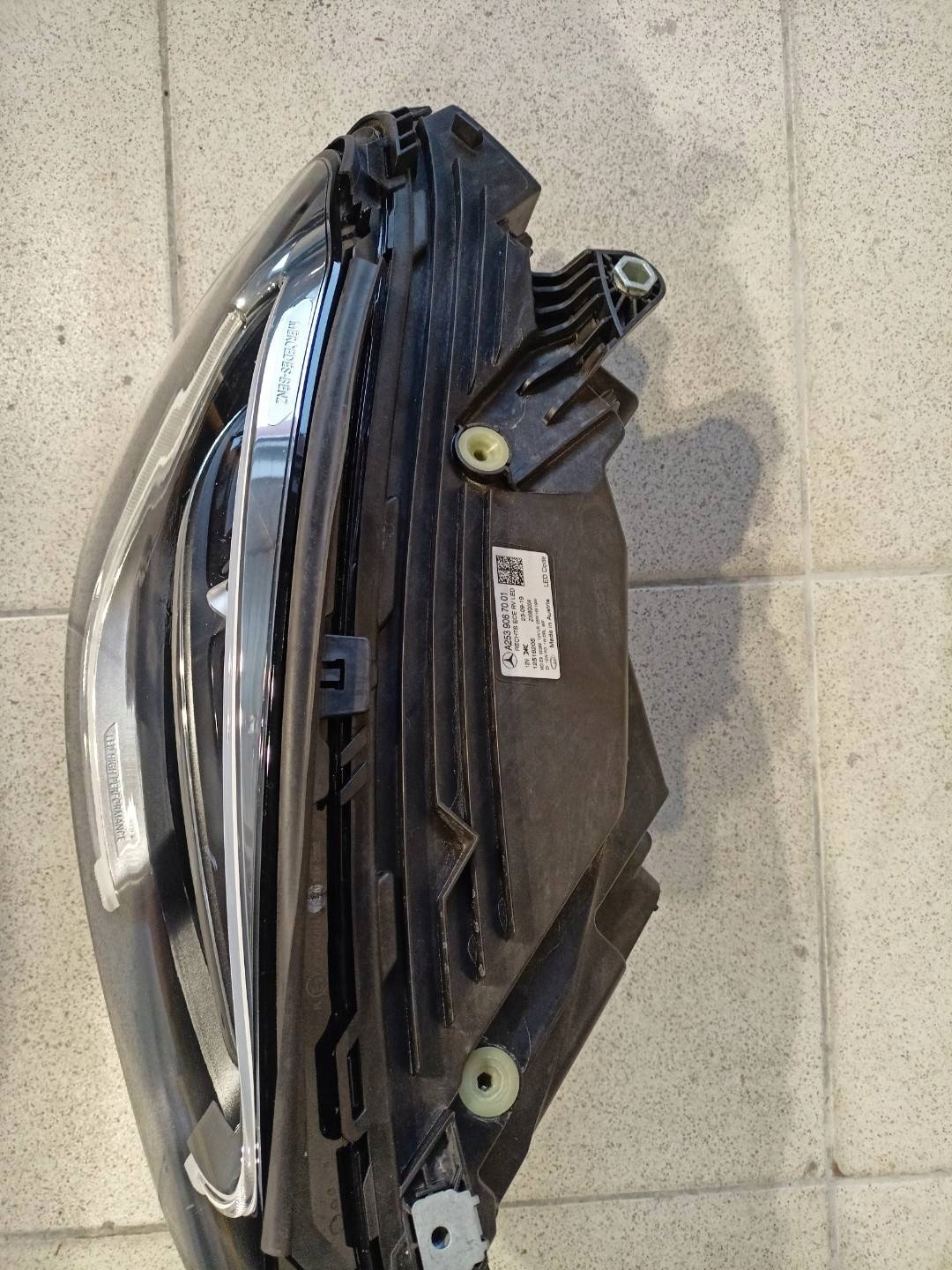 light front right side Mercedes-Benz GLC A2539067001