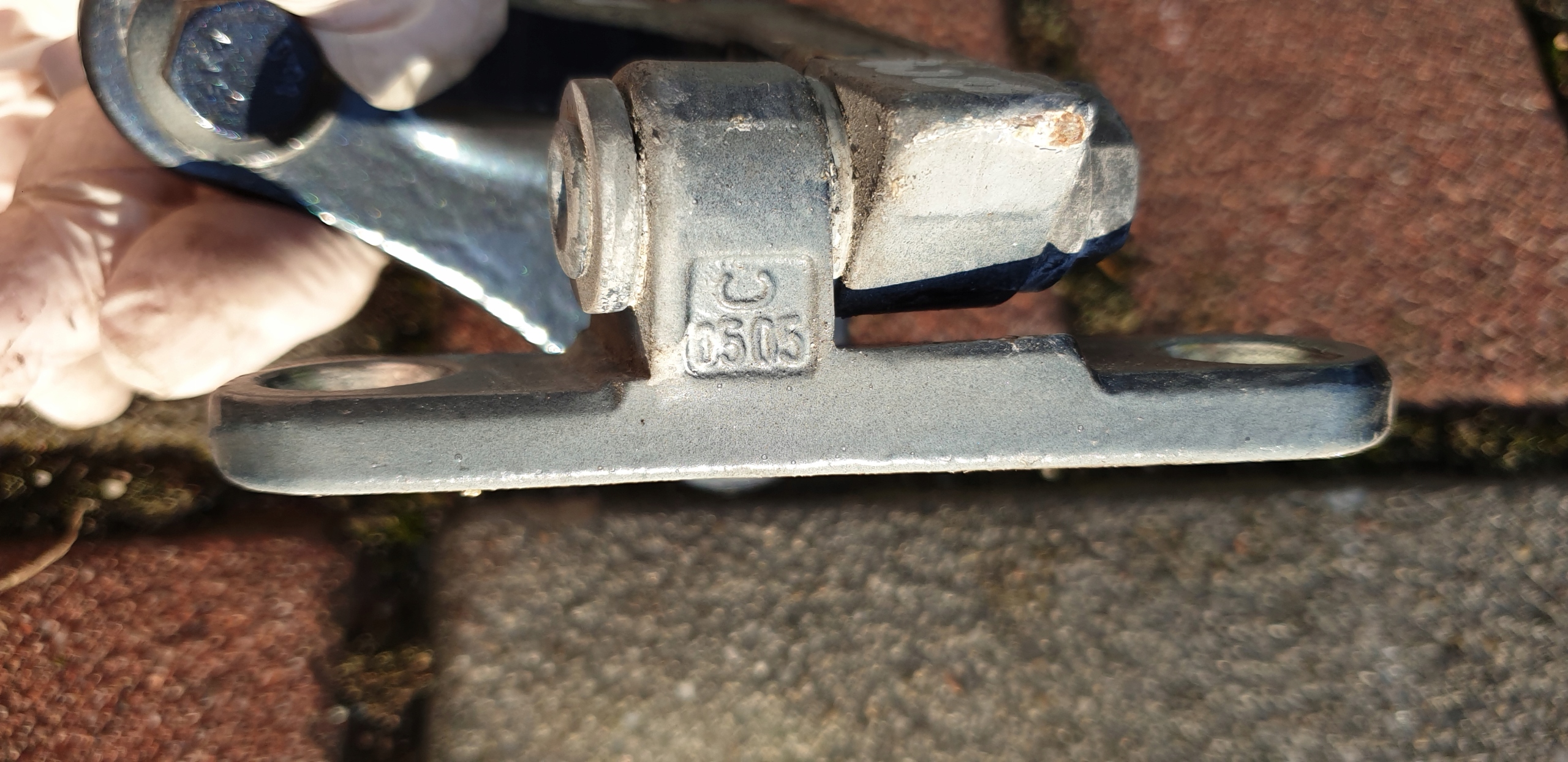 hinge door front right upper MERCEDES S W221 OE