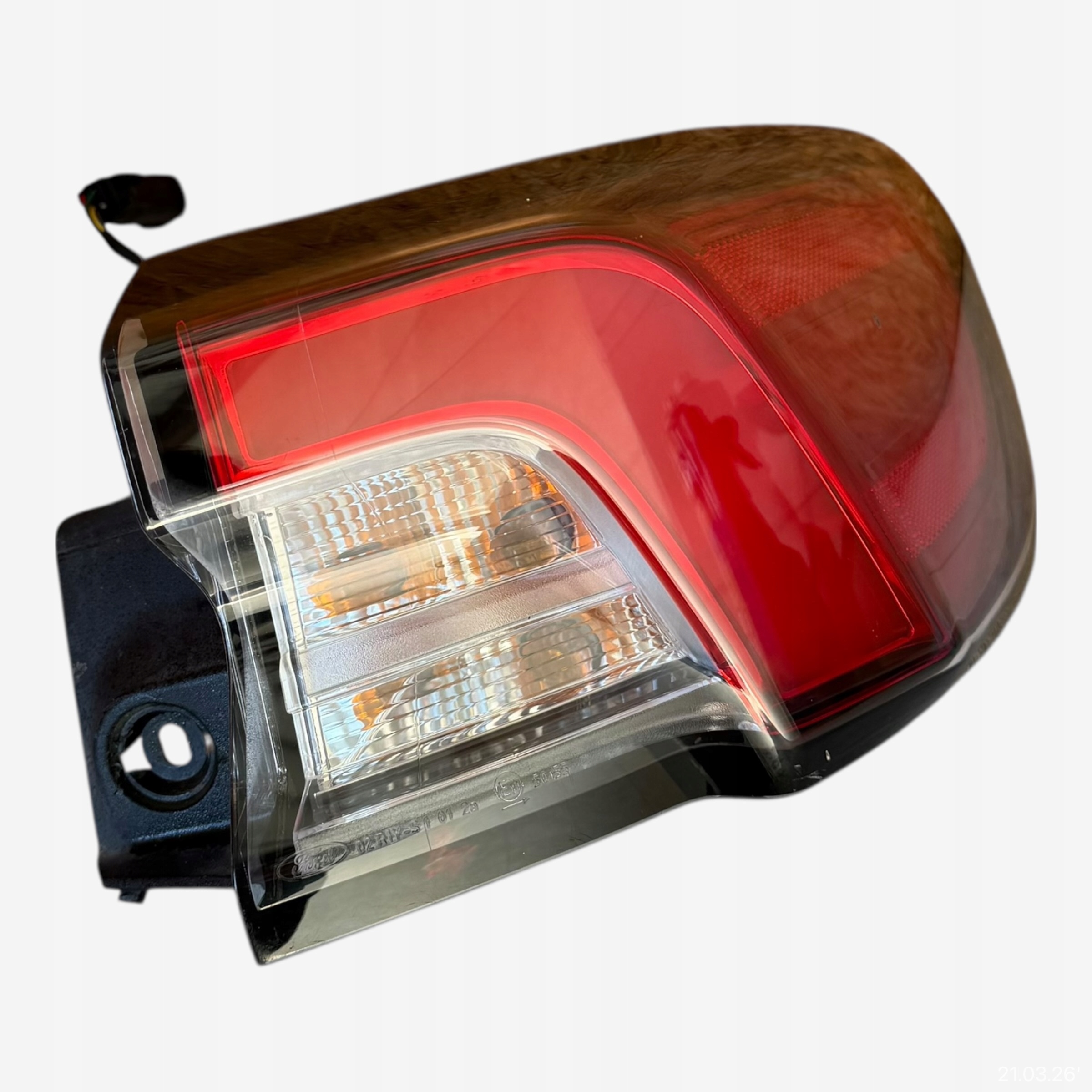 light rear right bonnet FORD KUGA MK3 ST-LINE 2024 ROK LV4B-13404-BD