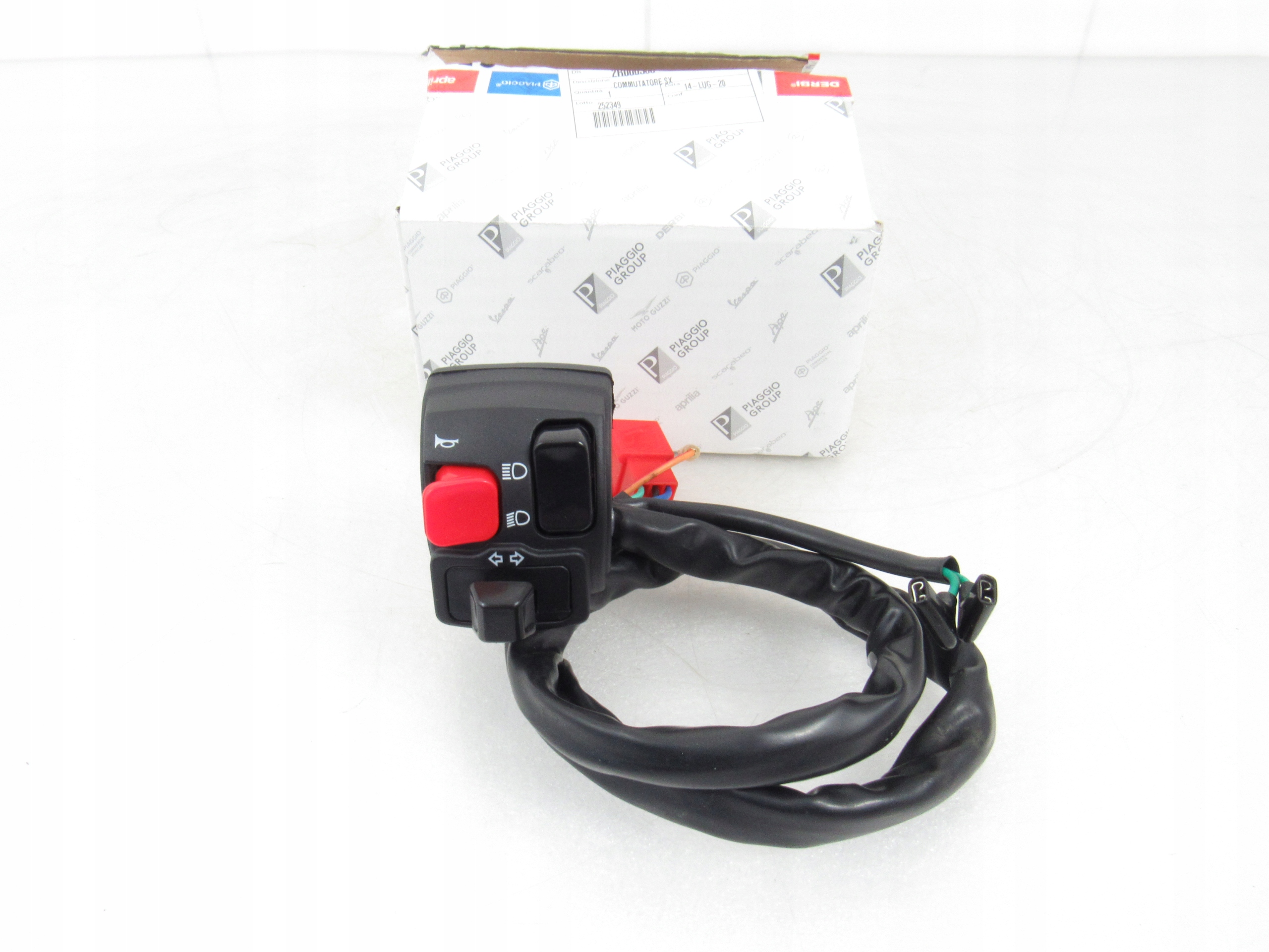 Левый переключатель Aprilia SX 125