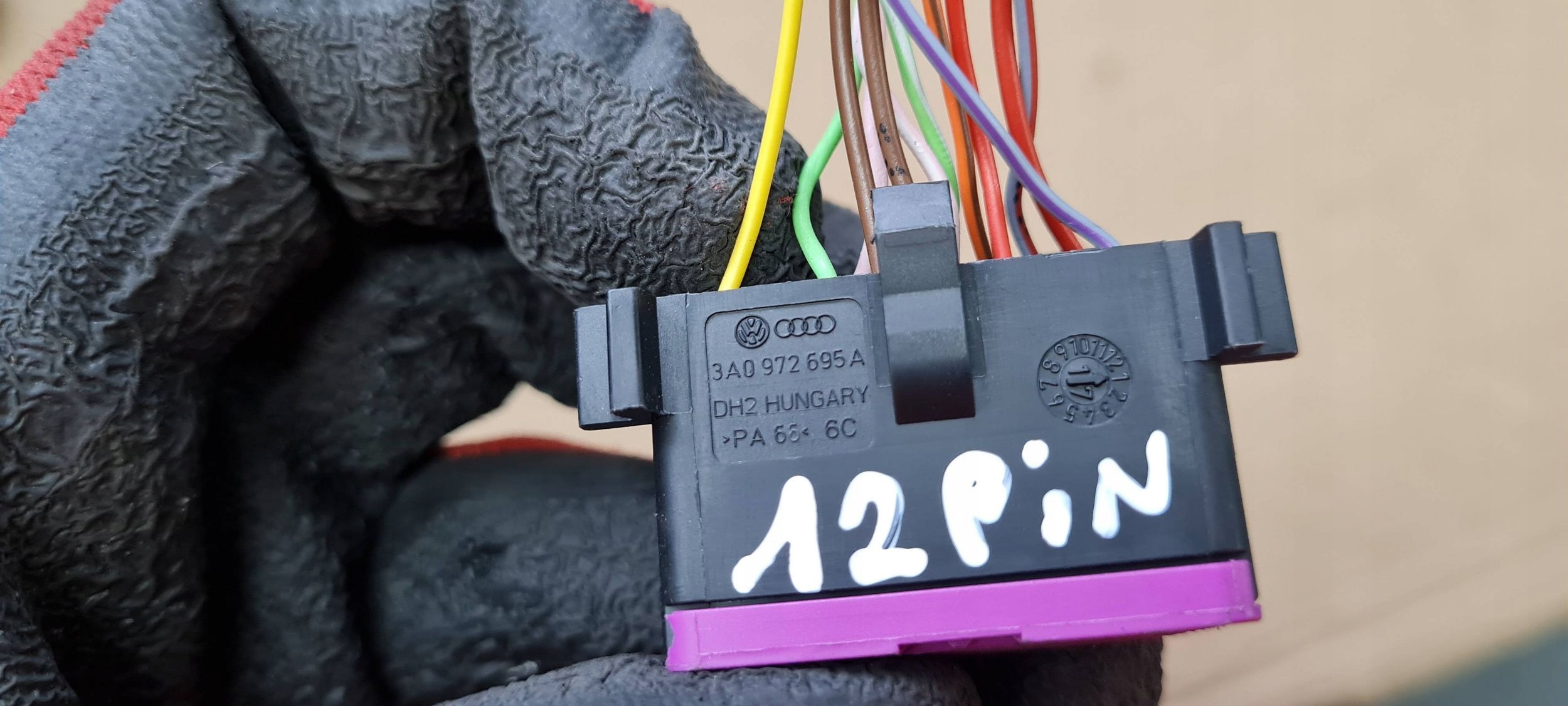 A5 8W connecting spoiler adapter OBD 3A0972695A A6 C7 C8 A7 4G A4 B8 S4 A4 B9 8W