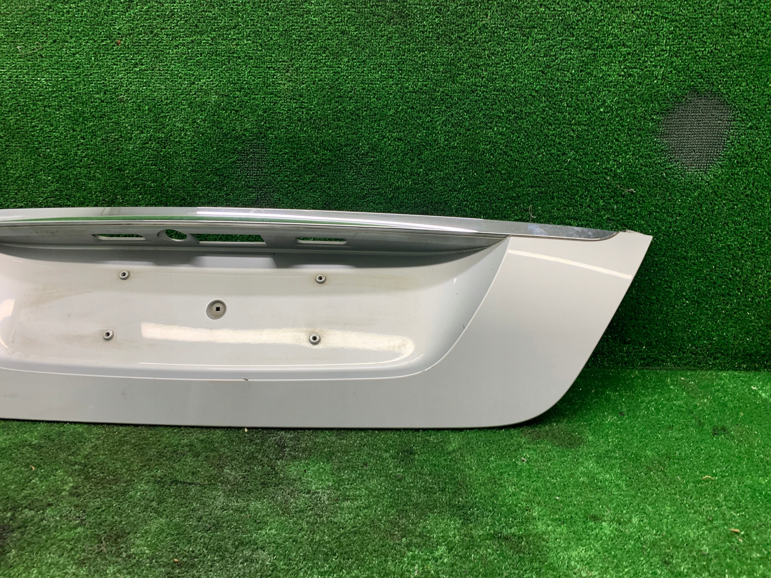 MERCEDES E KLASA 211 Couverture du capot Berline 775 2118100173