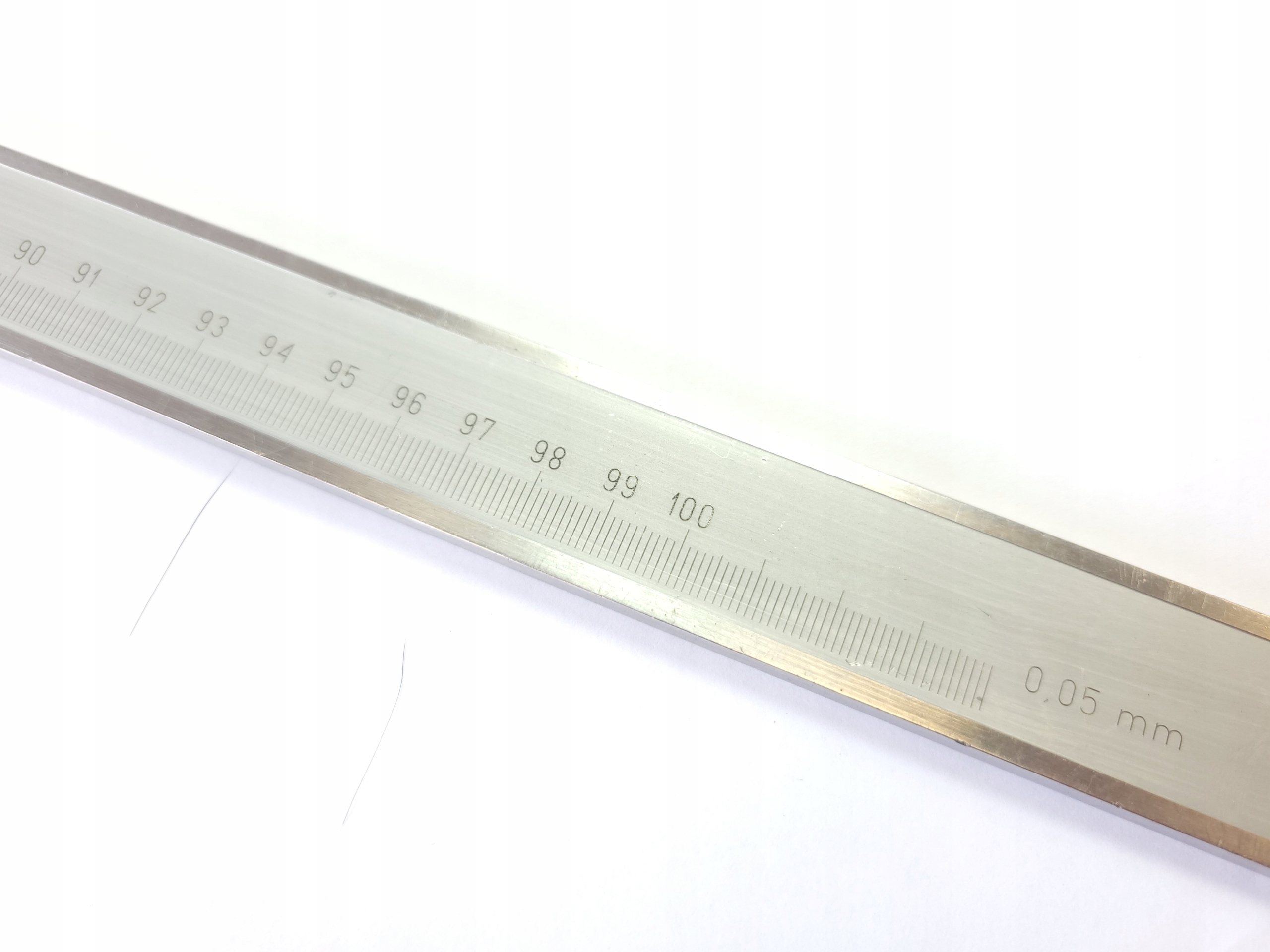 Suwmiarka 1000 matowa Marka VIS