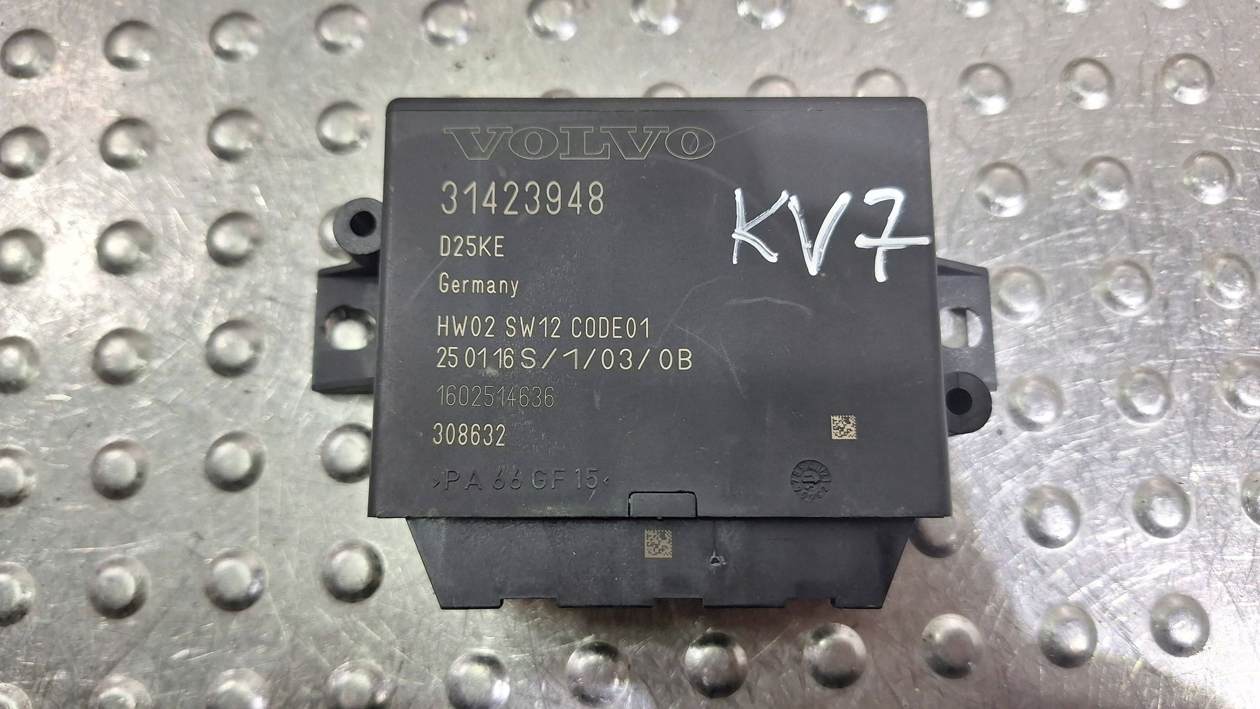 module control unit PARKTRONIC reversing PDC 31423948 VOLVO V60 S60 II V40 XC60