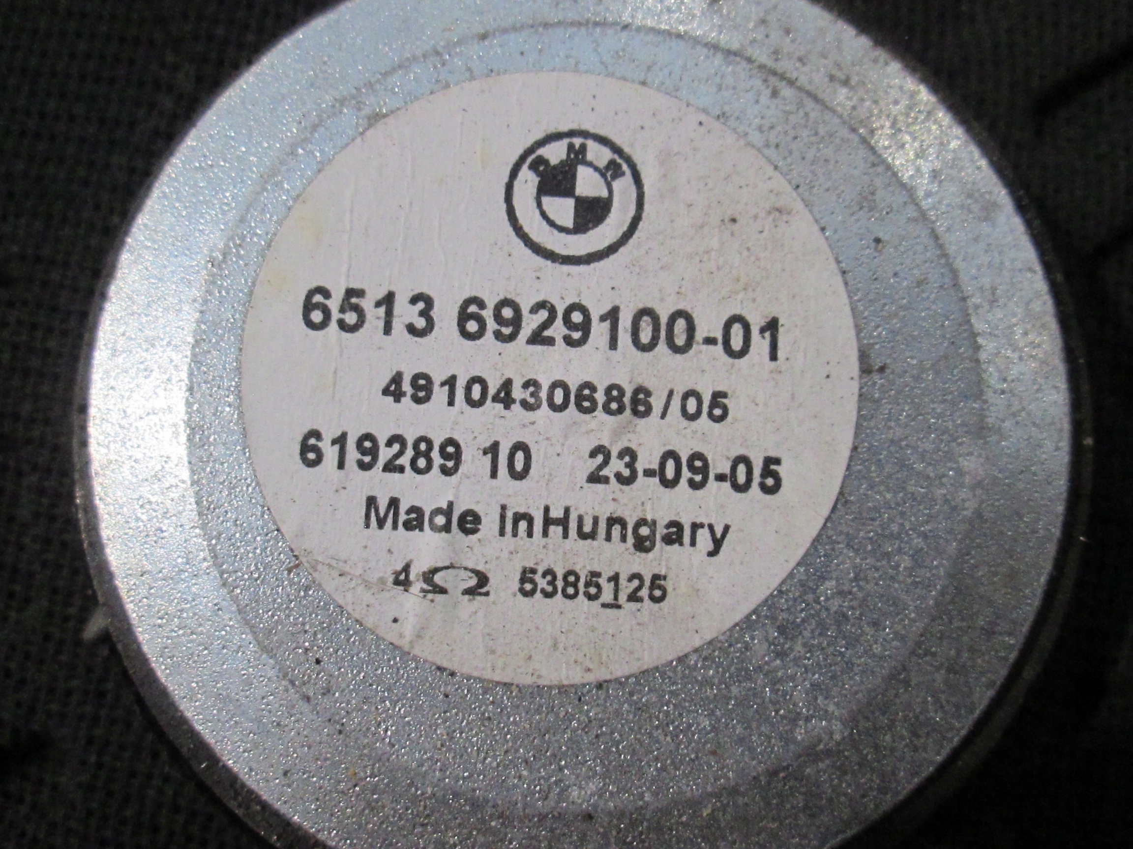BMW X3 E83 speaker NISKOTONOWY SUBWOOFER speakers left 65136929100 66929100
