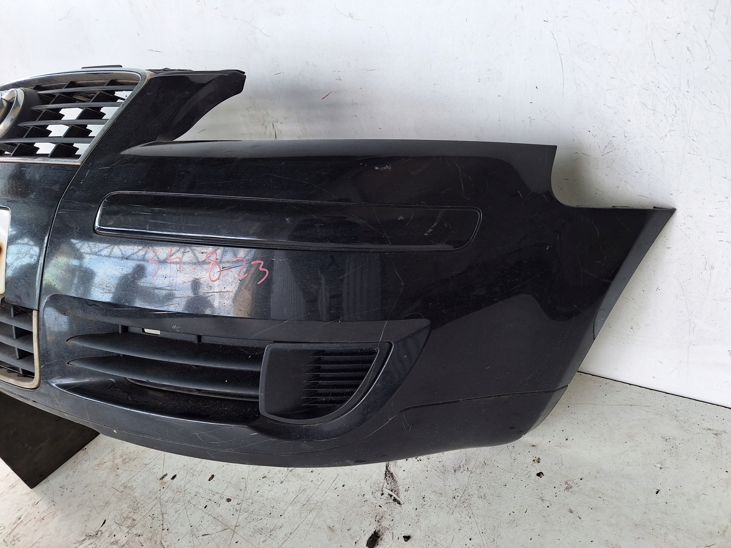 AUDI A3 8P0 05-08 branik