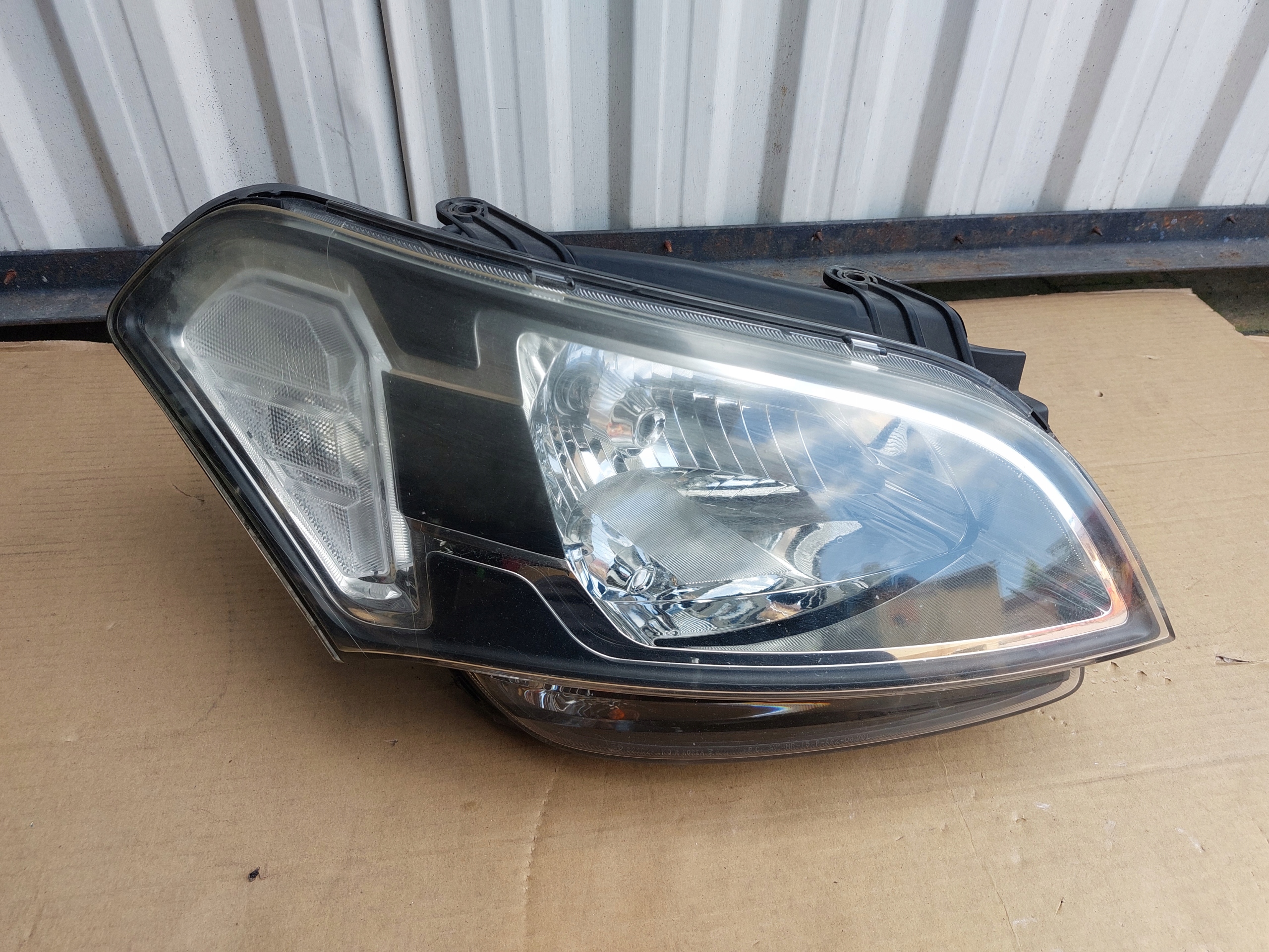 light right front KIA SOUL and 09r ANGLIK
