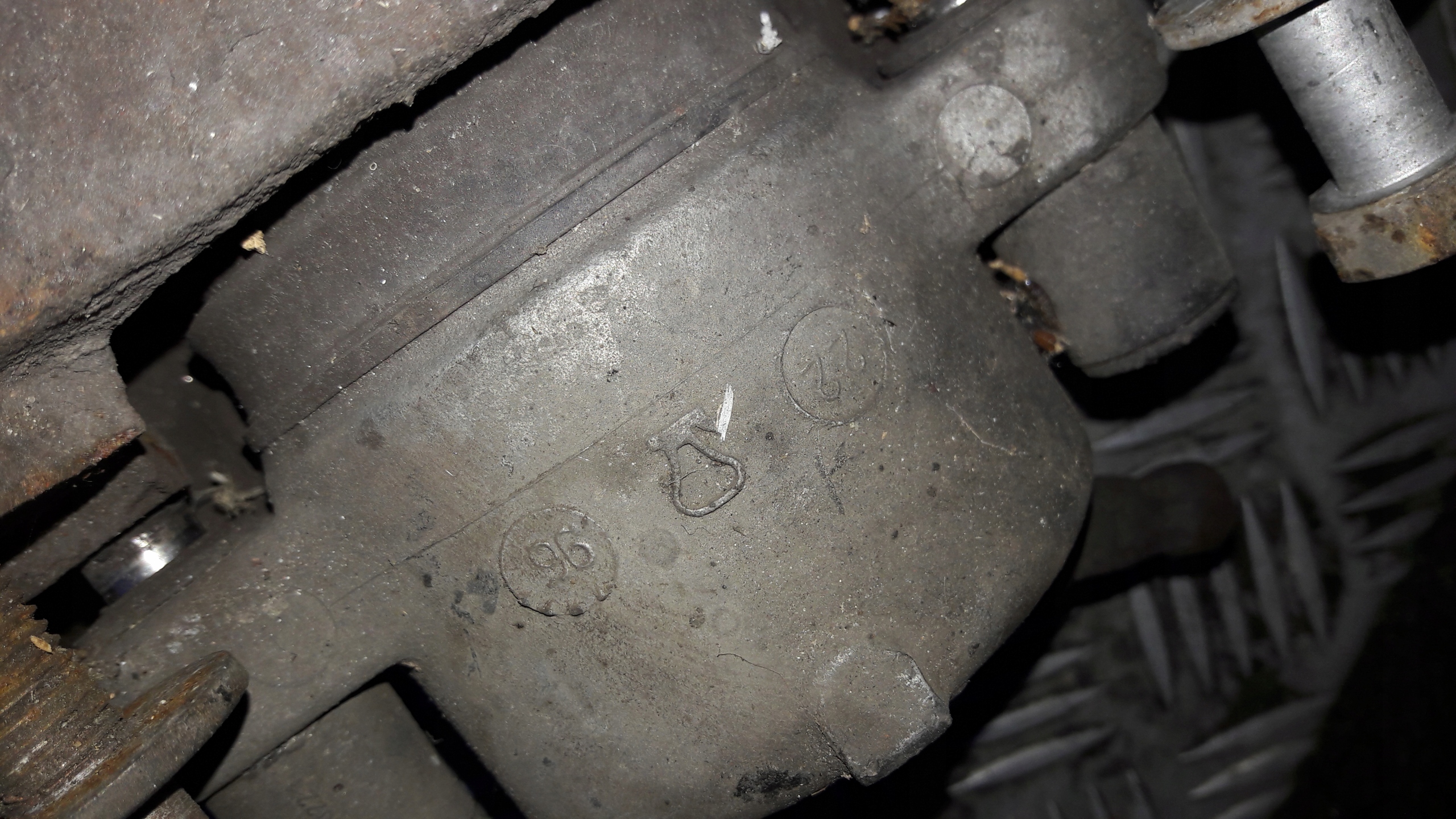 BMW 5 E39 Bremssattel Bremse Sattel Brems- vorne links oder rechts 60/22/296