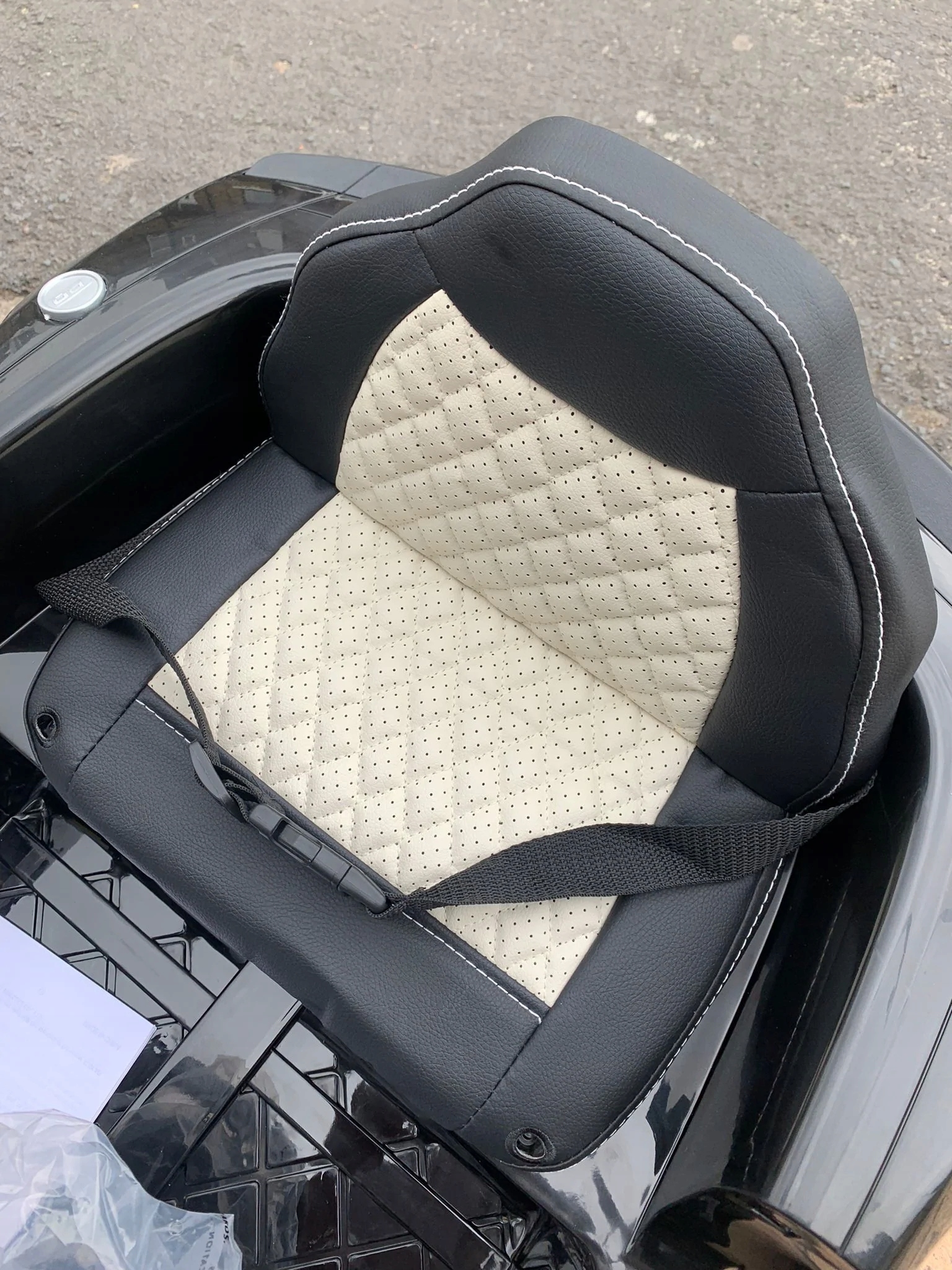 Audi R8 Spyder elektrinis eko odos sėdynė nuotolinio valdymo pultas automobilis minkšti EVA ratai automobilis elektrinis automobilis vaikams