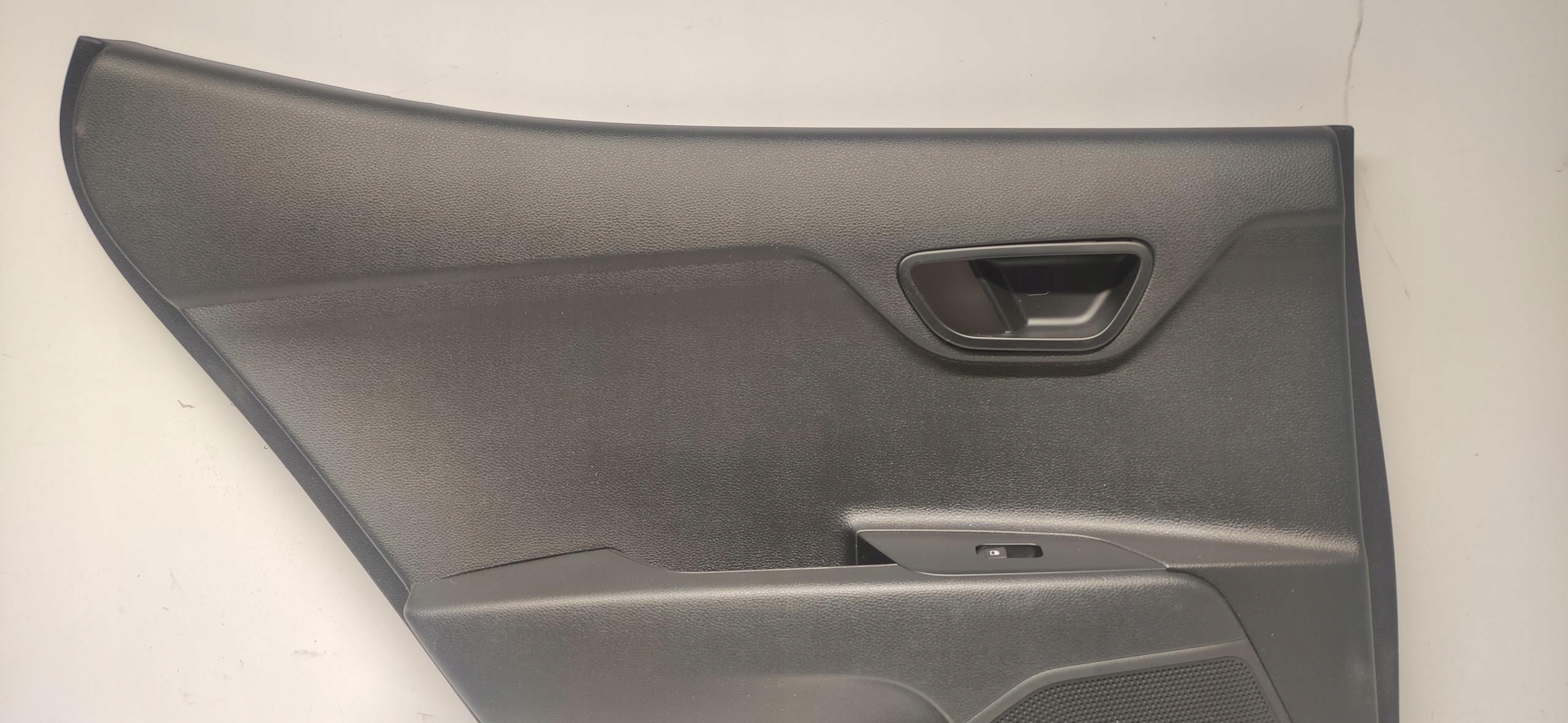 KIA STONIC side upholstery door left left rear part 17-22 83301-H8510