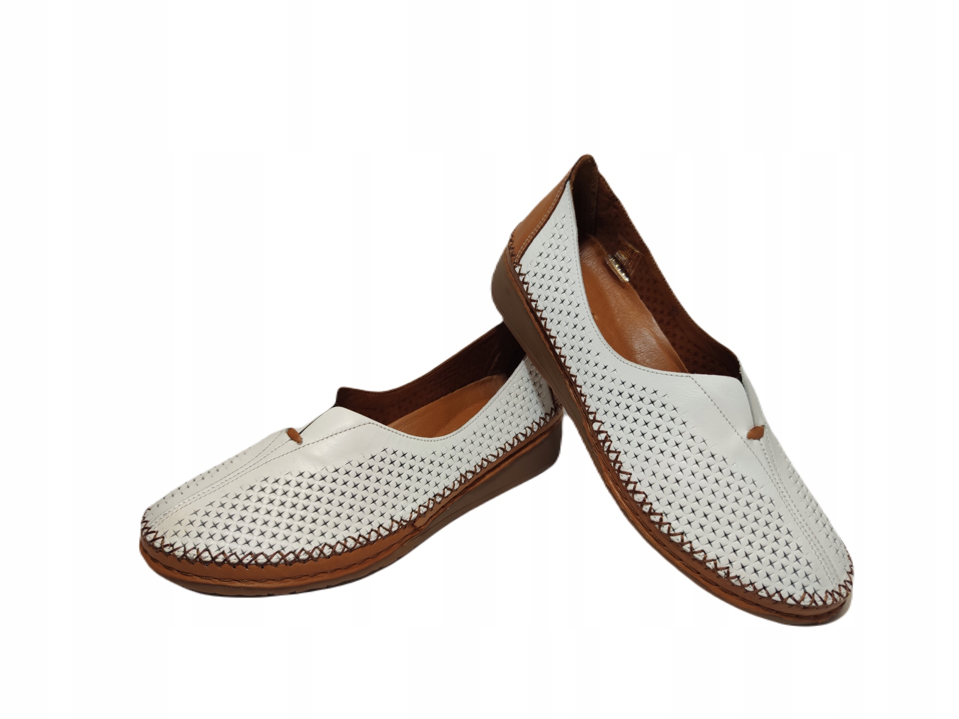 Mokasíny Ažur Pohodlné Venezia 00104104 Bílé R41