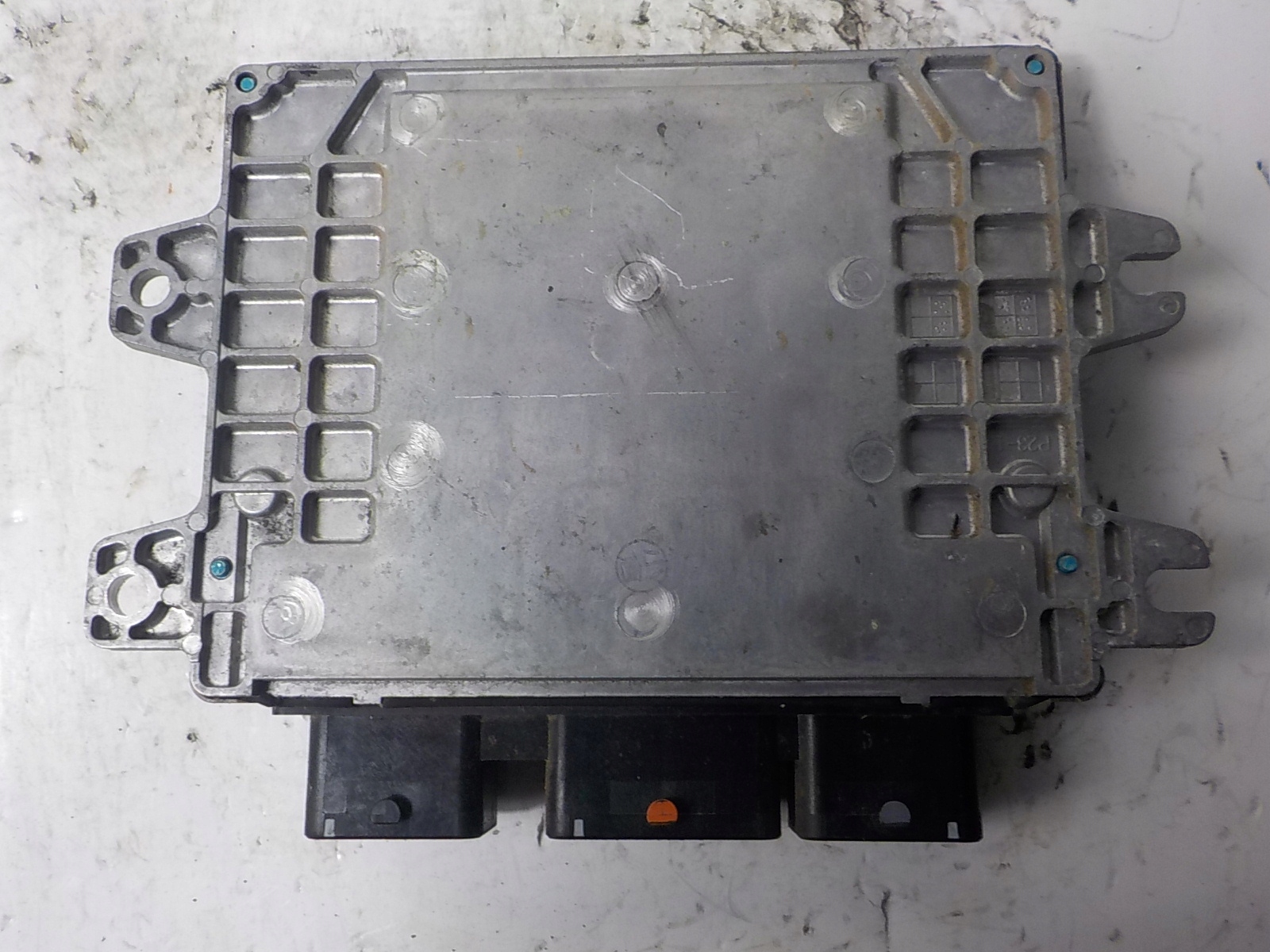 NISSAN MICRA IV computer control unit NEC000-824 ZZ