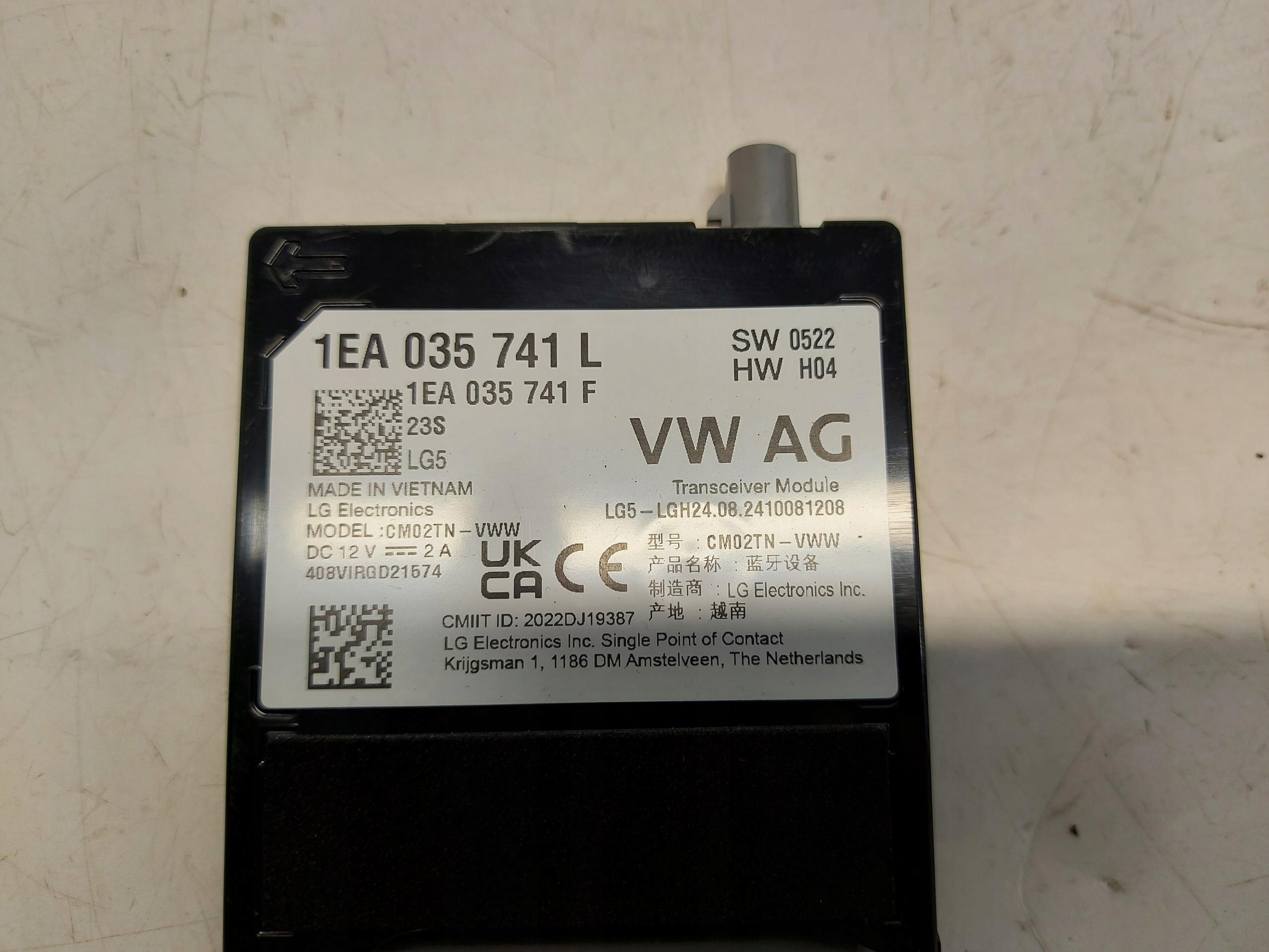VW ID4 11A , 2024r SUV 5D module control unit anteny 1EA035741L