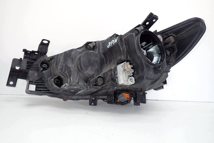 MAZDA 6 BI-XENON 8PIN 12- reflektor right light right