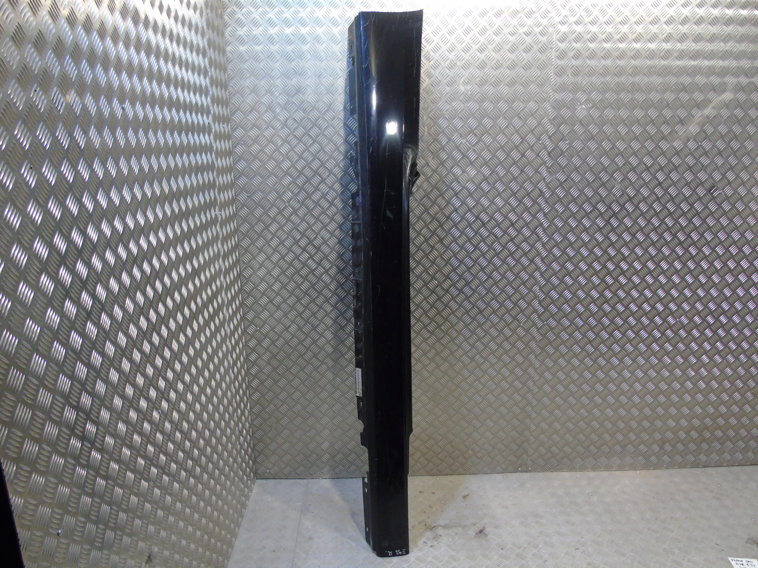 perfect condition moulding threshold right BMW E92 E93 LIFT 1