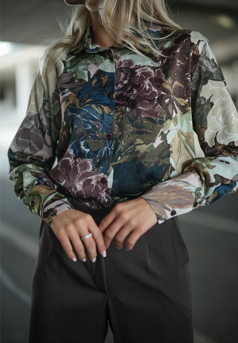 Dámská košile s květinovým potiskem, elegantní, s knoflíky, módní halenka, velikost 38
