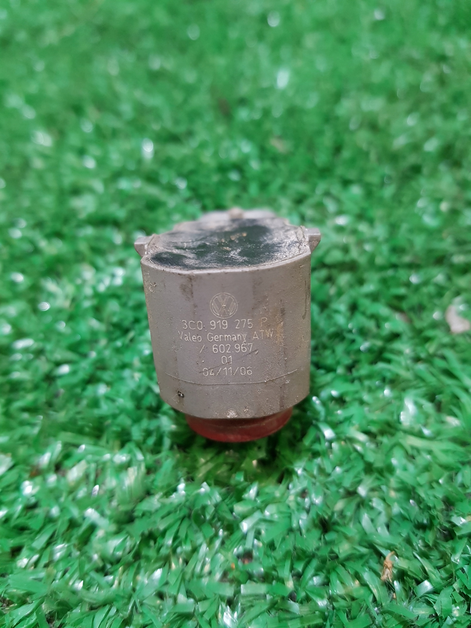Sensor Parken PDC vorne AUDI Q7 3C0919275P