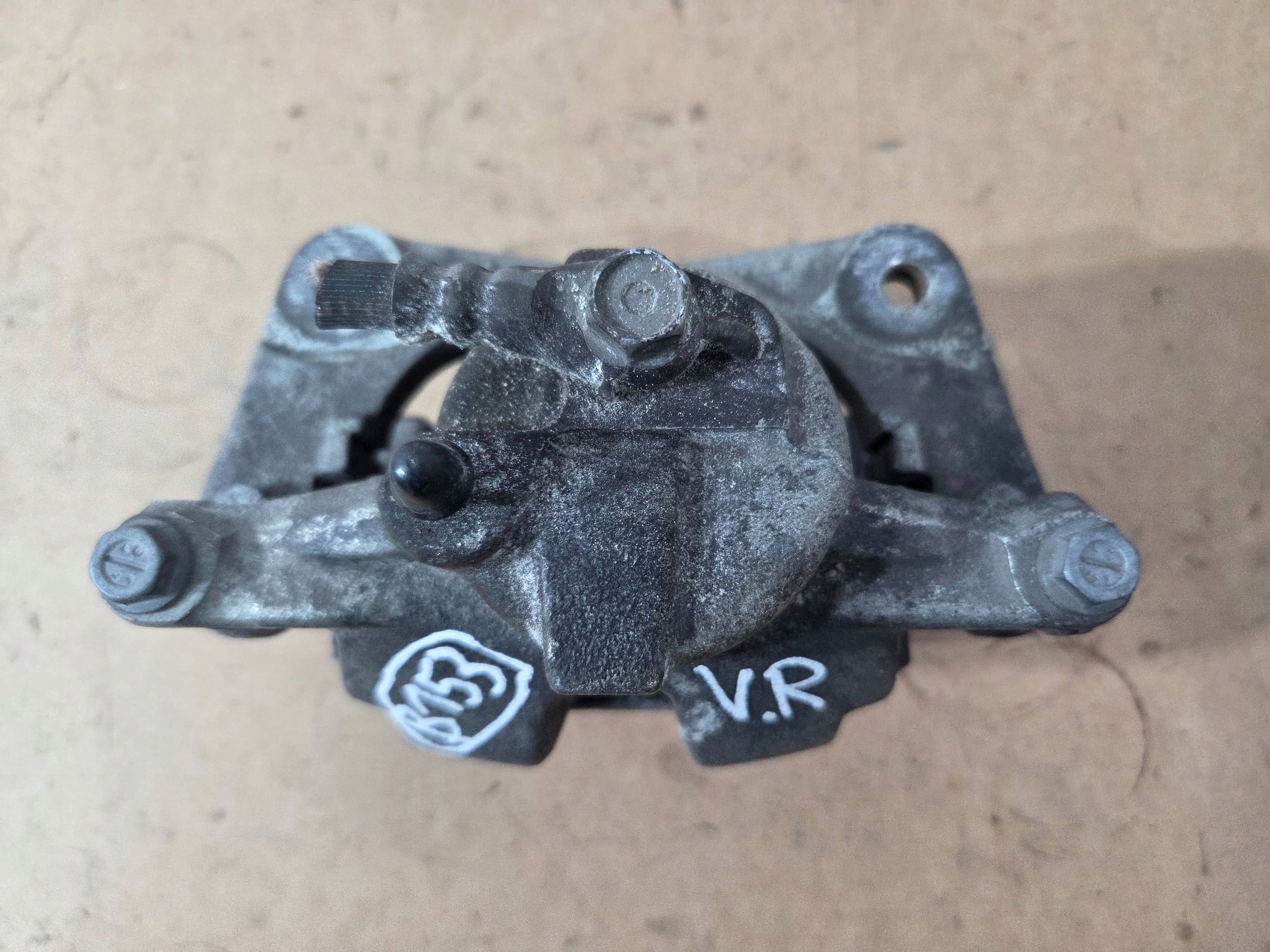 Toyota C-HR and caliper brake front right (B153)