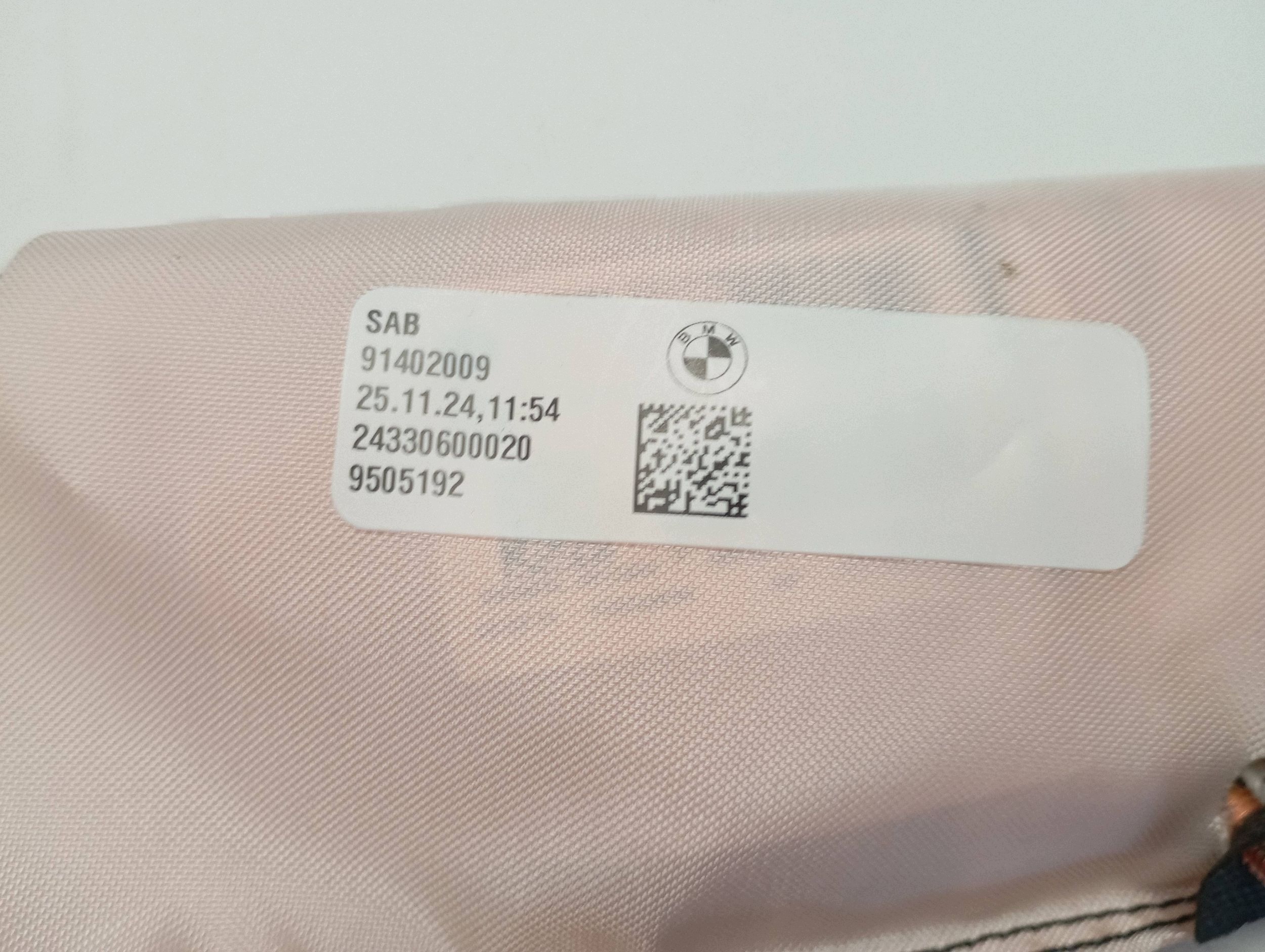 airbag air side seat front side right BMW M4 G82 G83 9505192