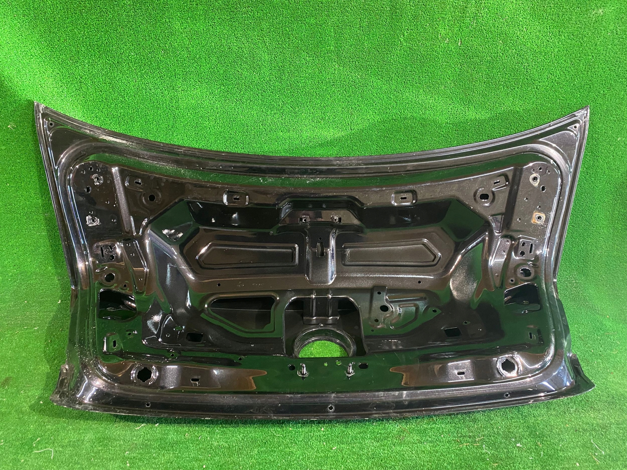boot doors rear part boot VW PASSAT B8 sedan