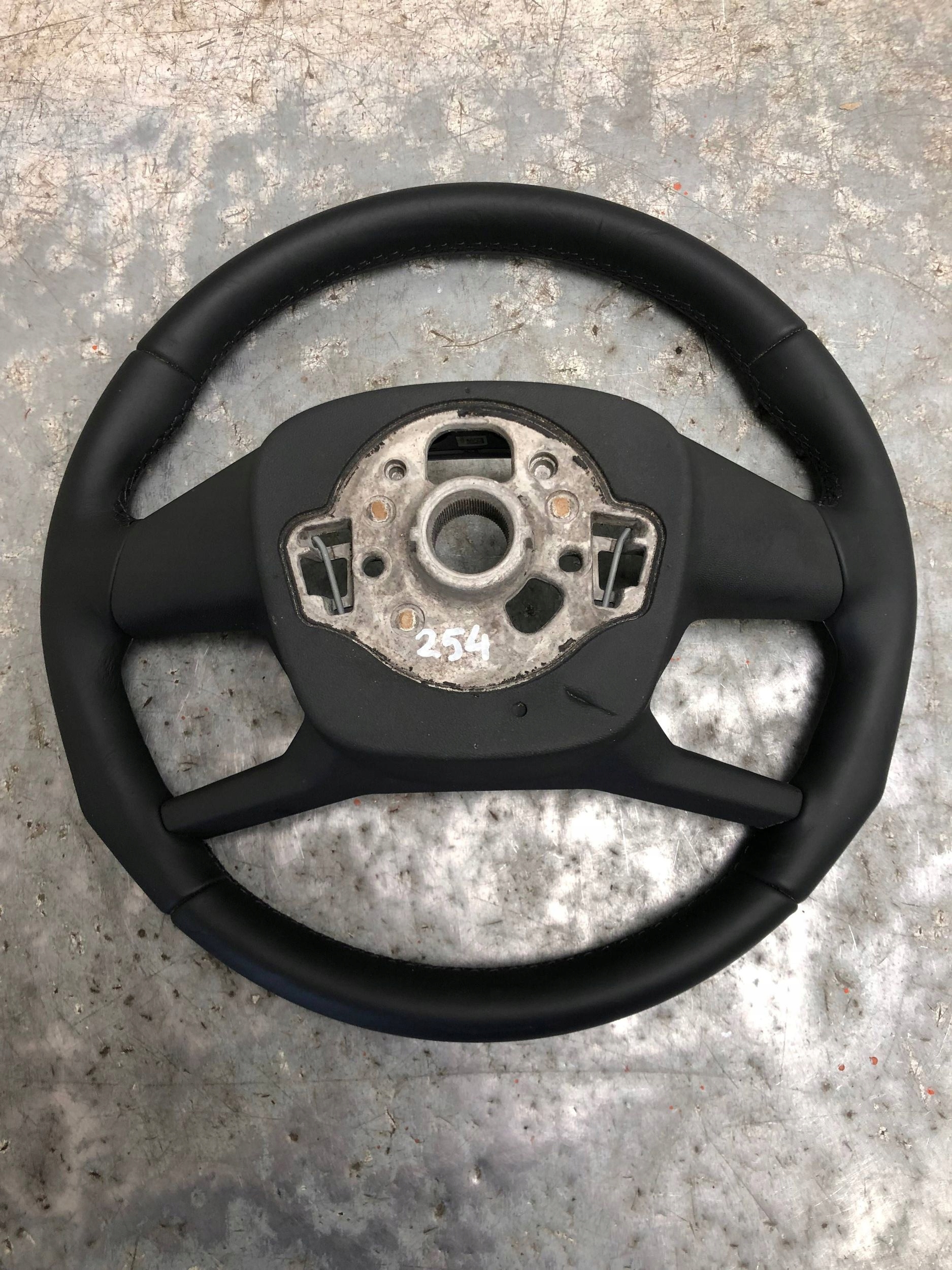 lenkrad Leder MULTIFUNKCJA DOTYKOWA AUDI Q4 E-TRON 89A419091E