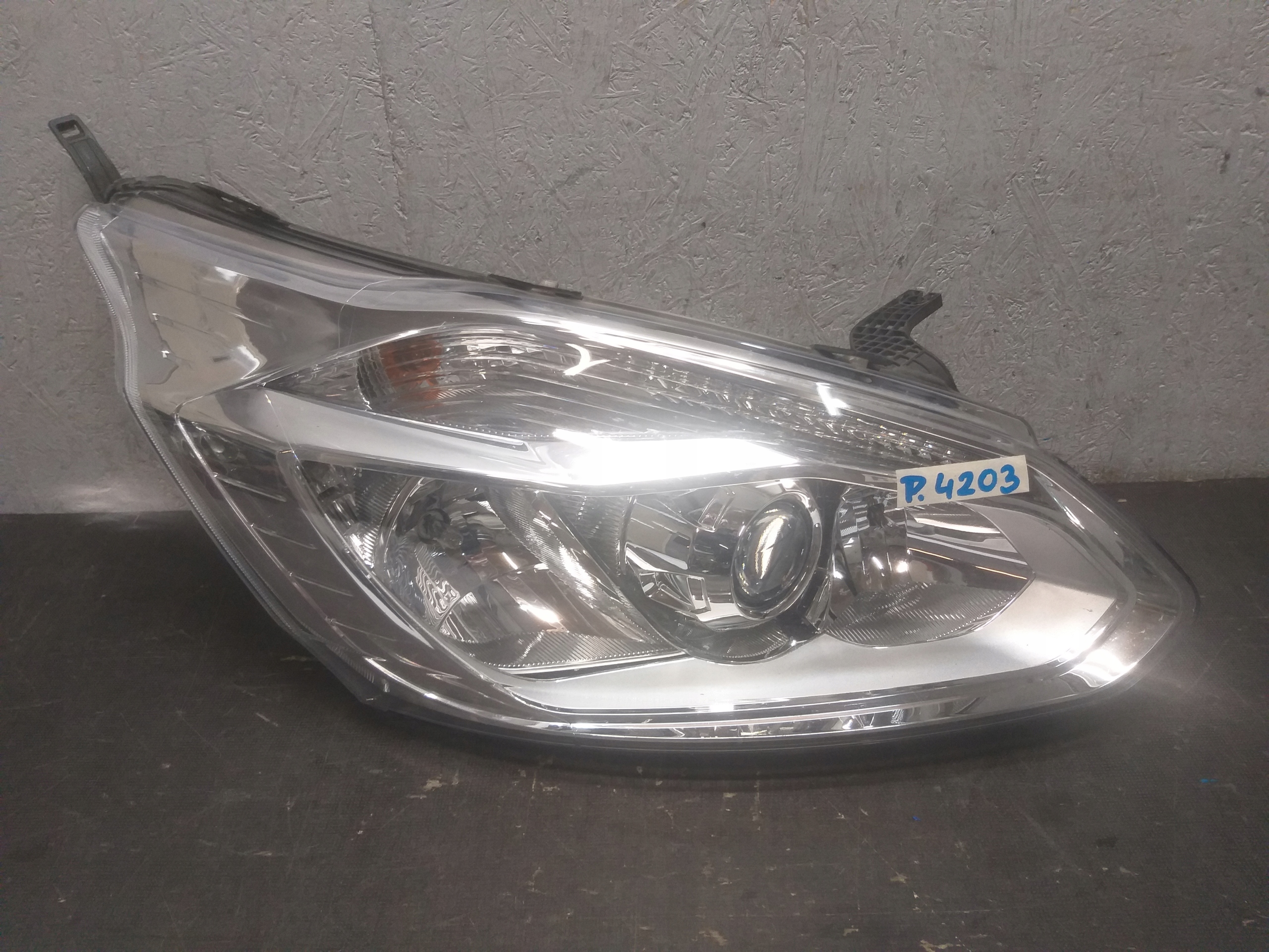 light front right FORD TRANSIT CUSTOM lens GK21-13D152-BA