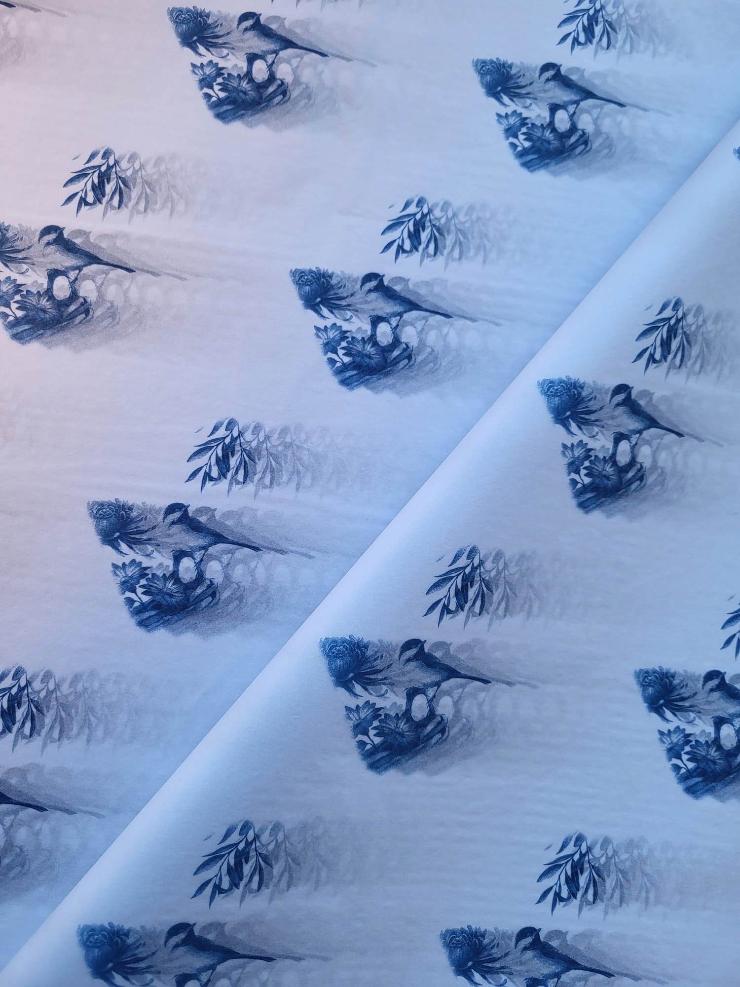 Blue birds ozdobný papír 140 listů 50 x 75 cm