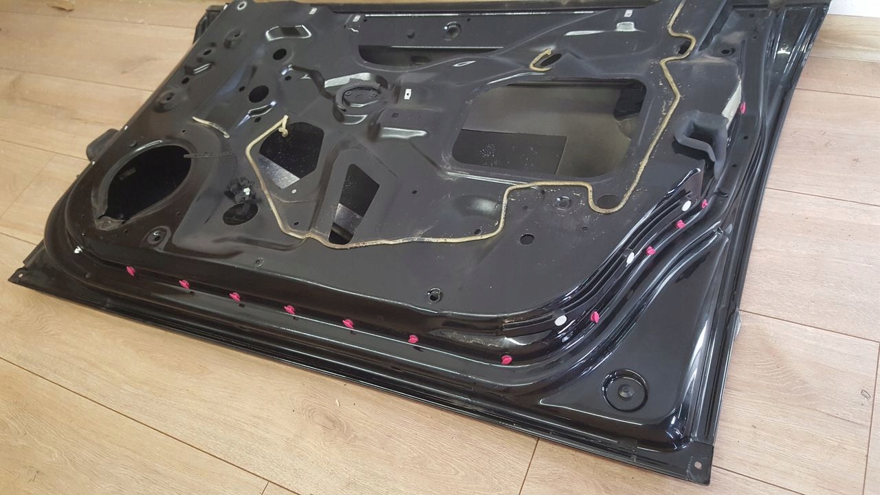 door front front right Audi A4 B7 2,0 TDI