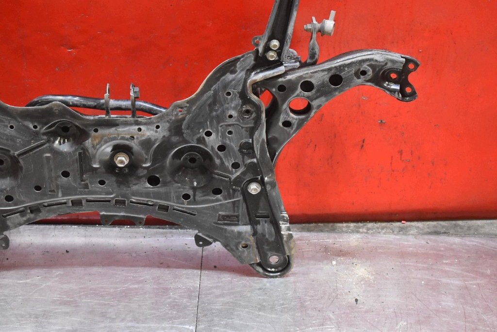 axle beam sider subframe axle beam front TOYOTA COROLLA E21 1.8 HYBRID 98 KM 18-25