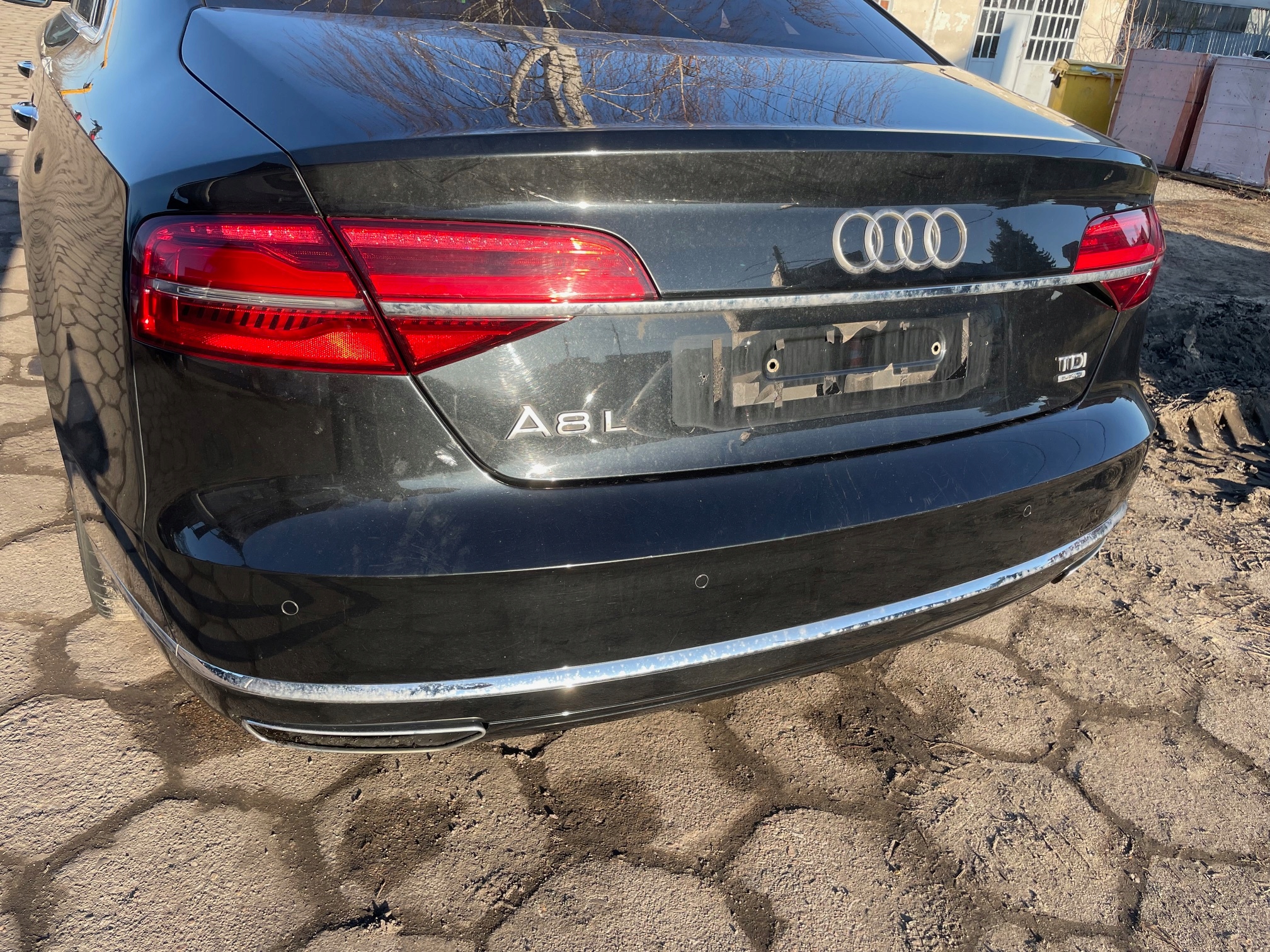 AUDI A8 D4 LIFT complete rear part MATRIX bumper rear part trunk door lights