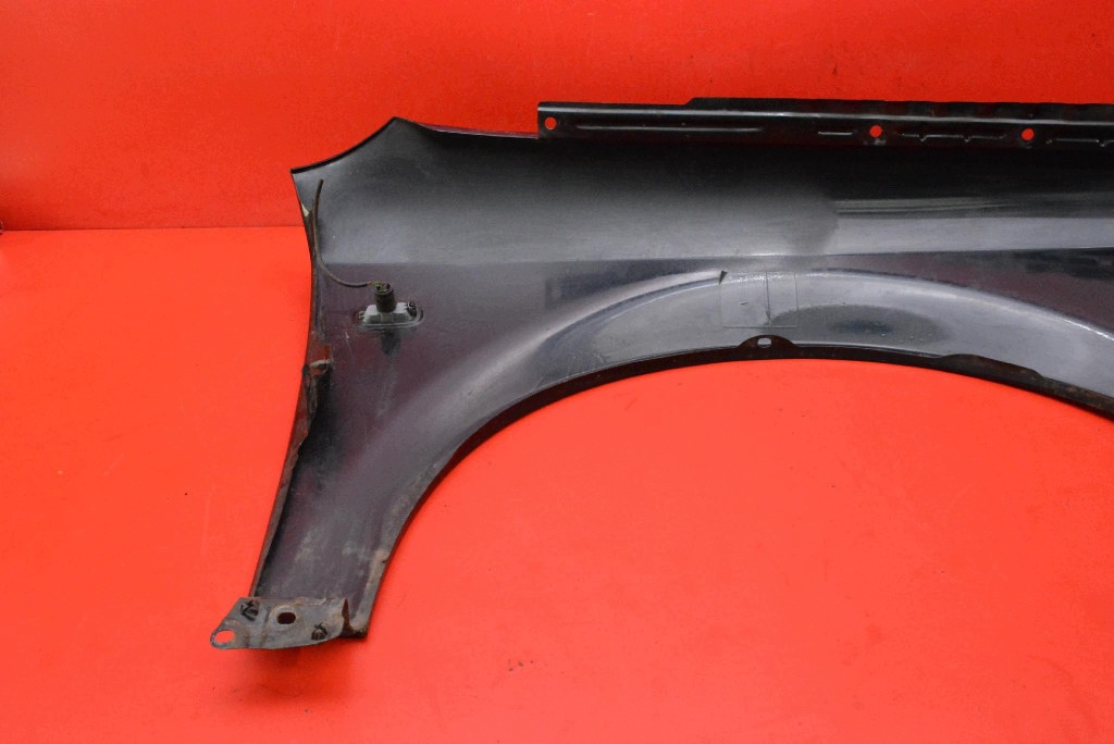 fender left front front black AUDI A4 B6 00-05
