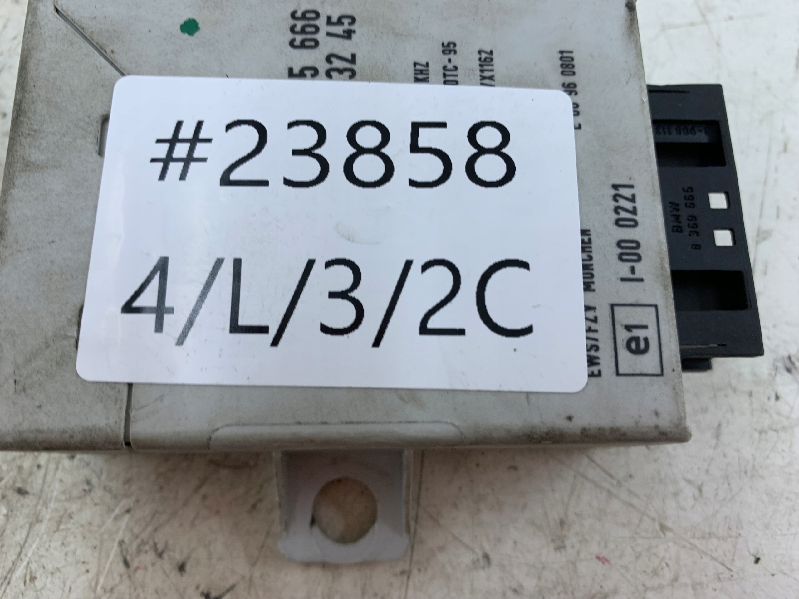 BMW E39 E46 module control unit EWS 6905666