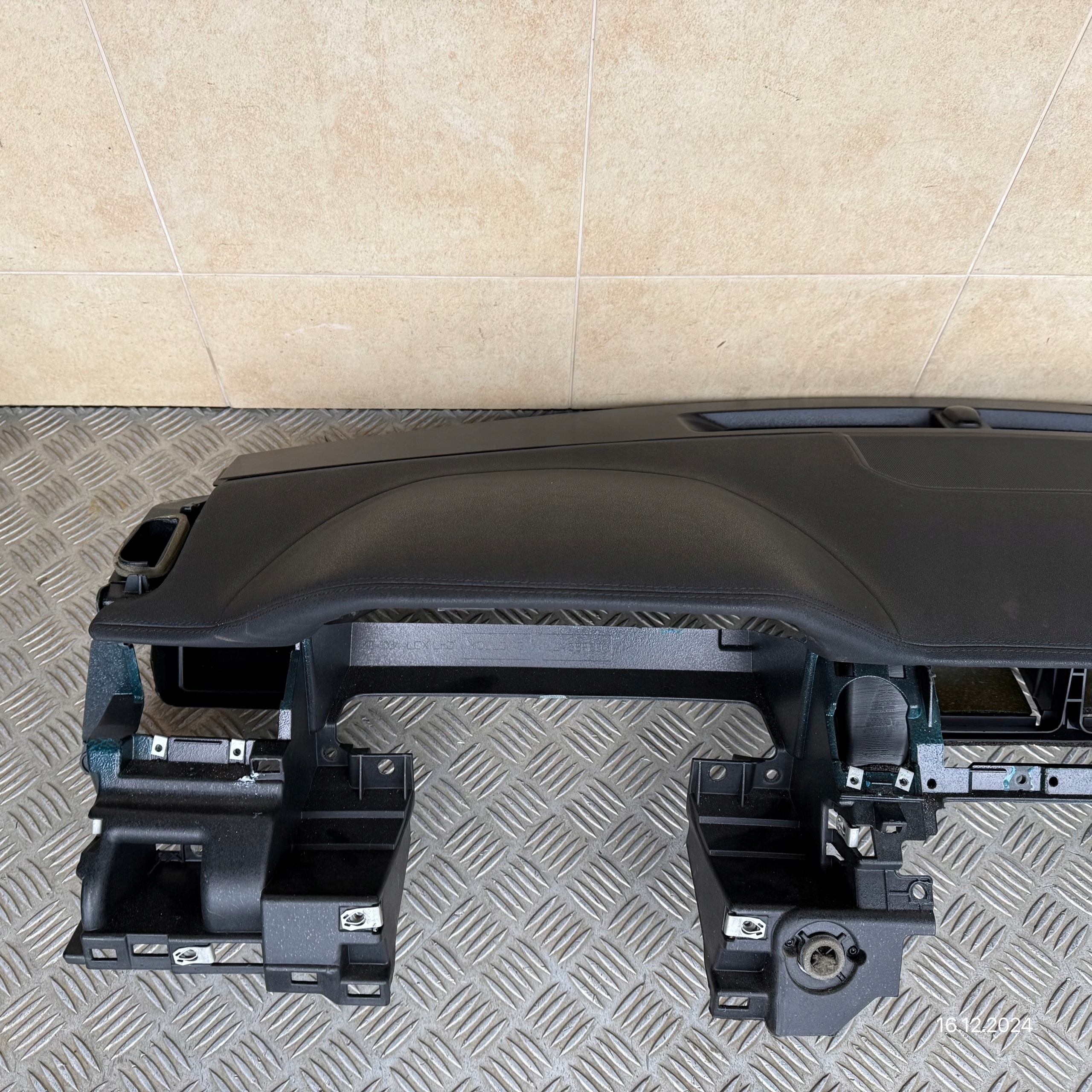 dashboard complete airbag console tension belts cockpit LAND ROVER EVOQUE and LIFT