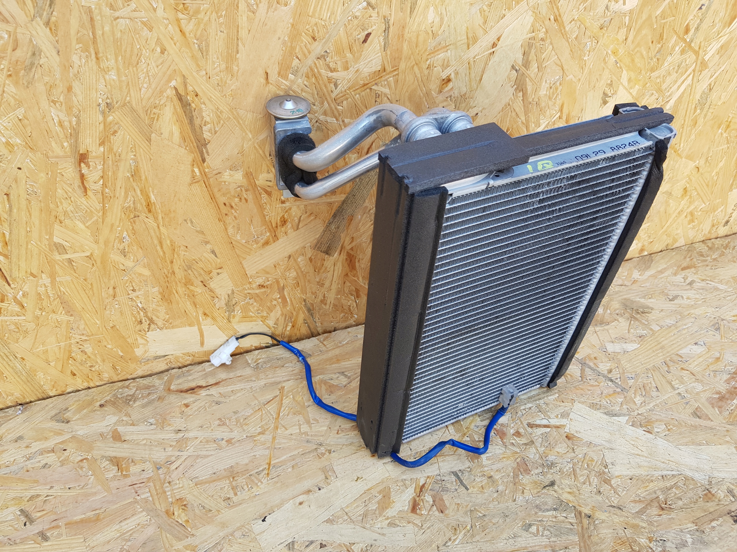 Parownik Klimatyzacji Zawór Rozprężny Toyota IQ