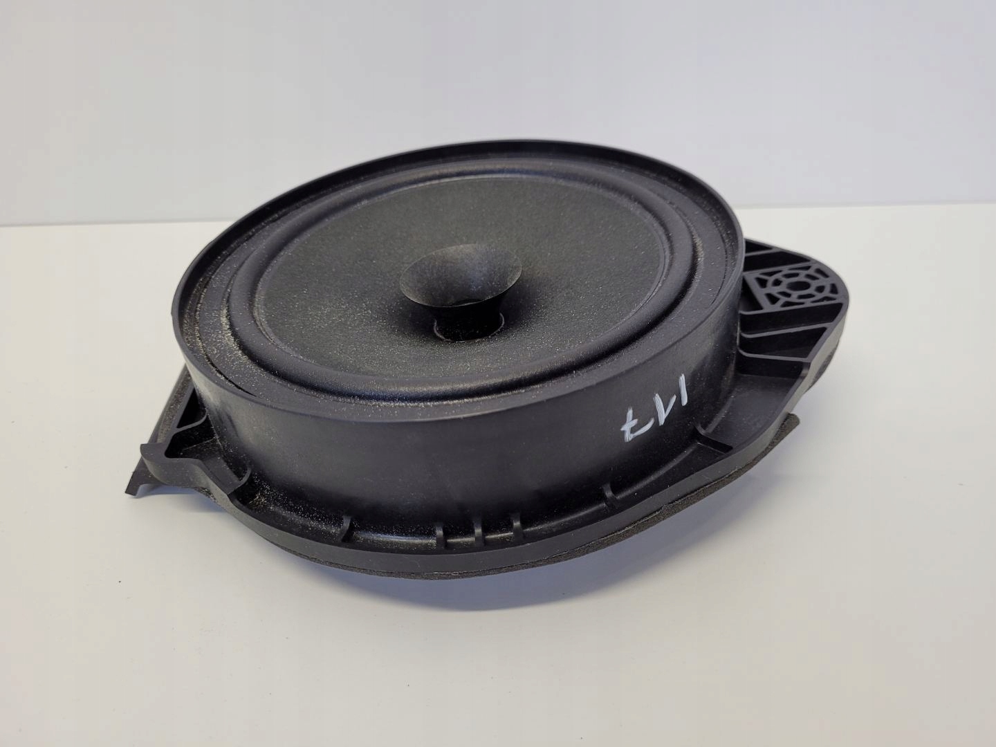 speaker rear part left side Opel Crossland X 2019 654558089
