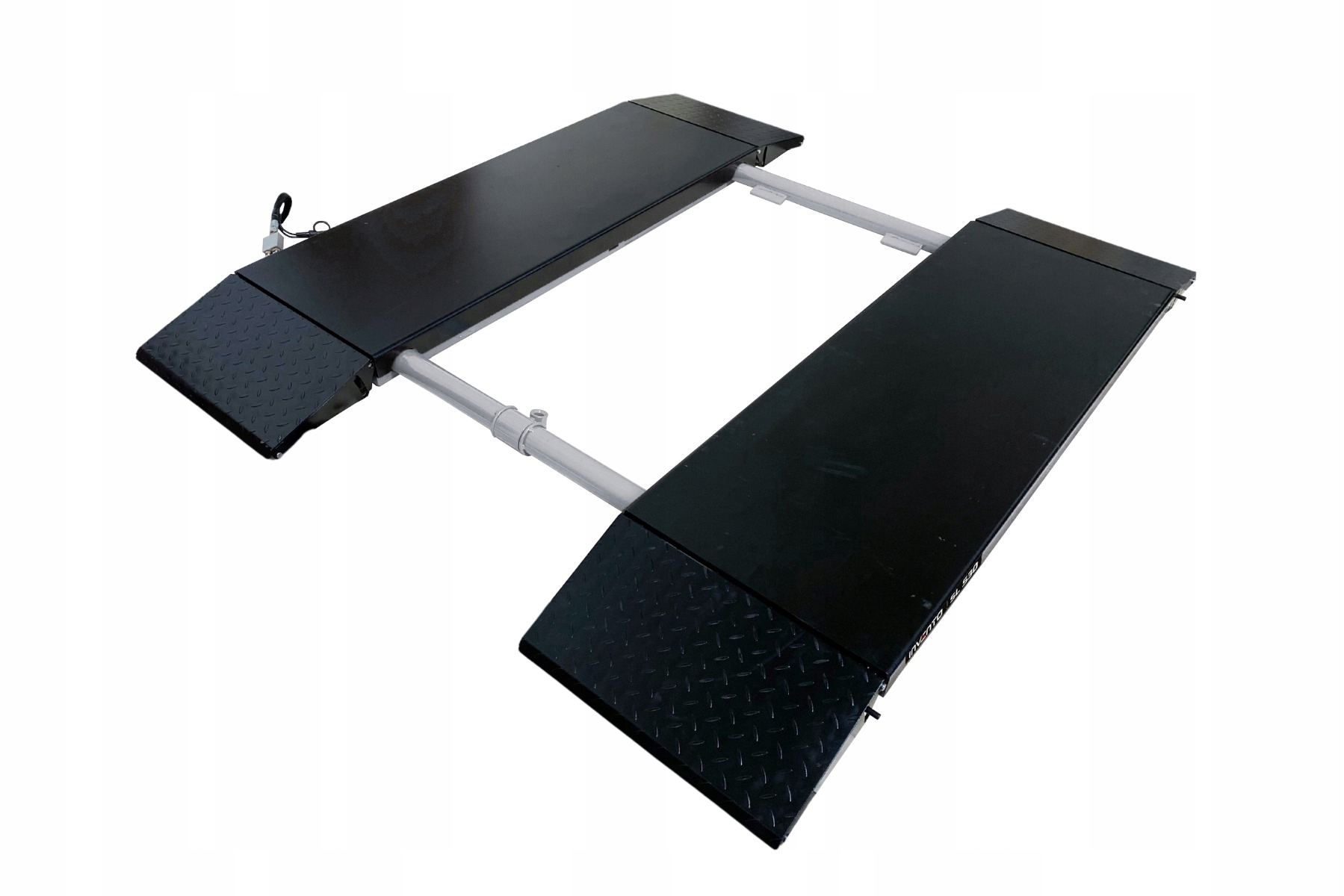 INVENTO SL S35 3,5T 230V - Podnośnik nożycowy do szerokich pojazdów Długość całkowita 1400 mm