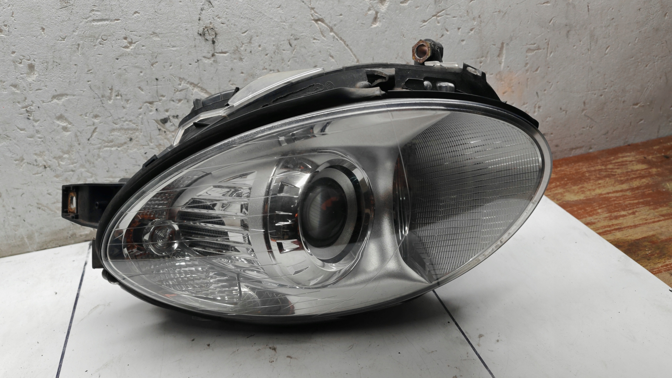 Frontscheinwerfer Mercedes-Benz R-Klasse W251 A2518260291 Bi-Xenon Rechts Headlight - Thumbnail 1