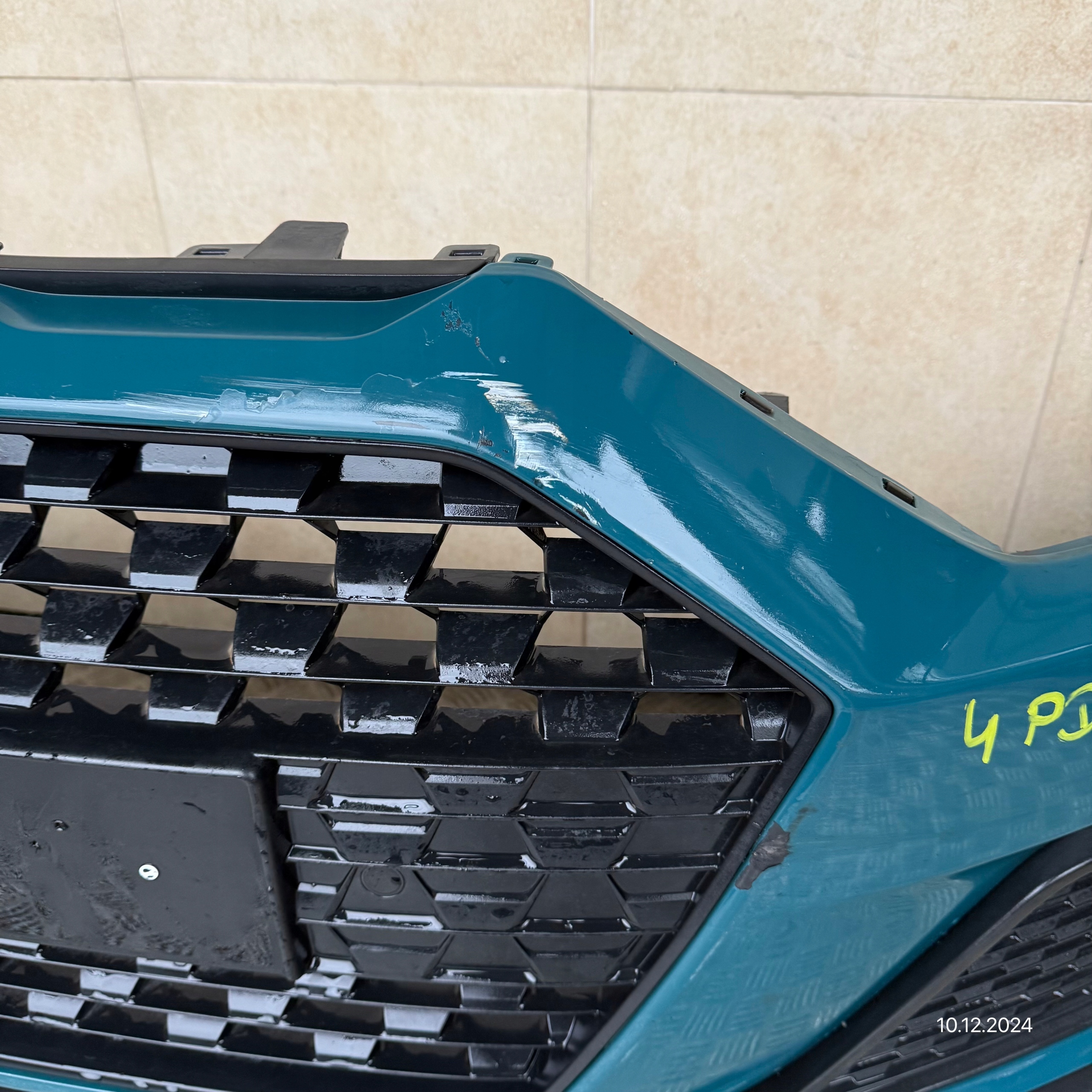 front bumper complete AUDI A1 82A 2019 ROK 4 PDC