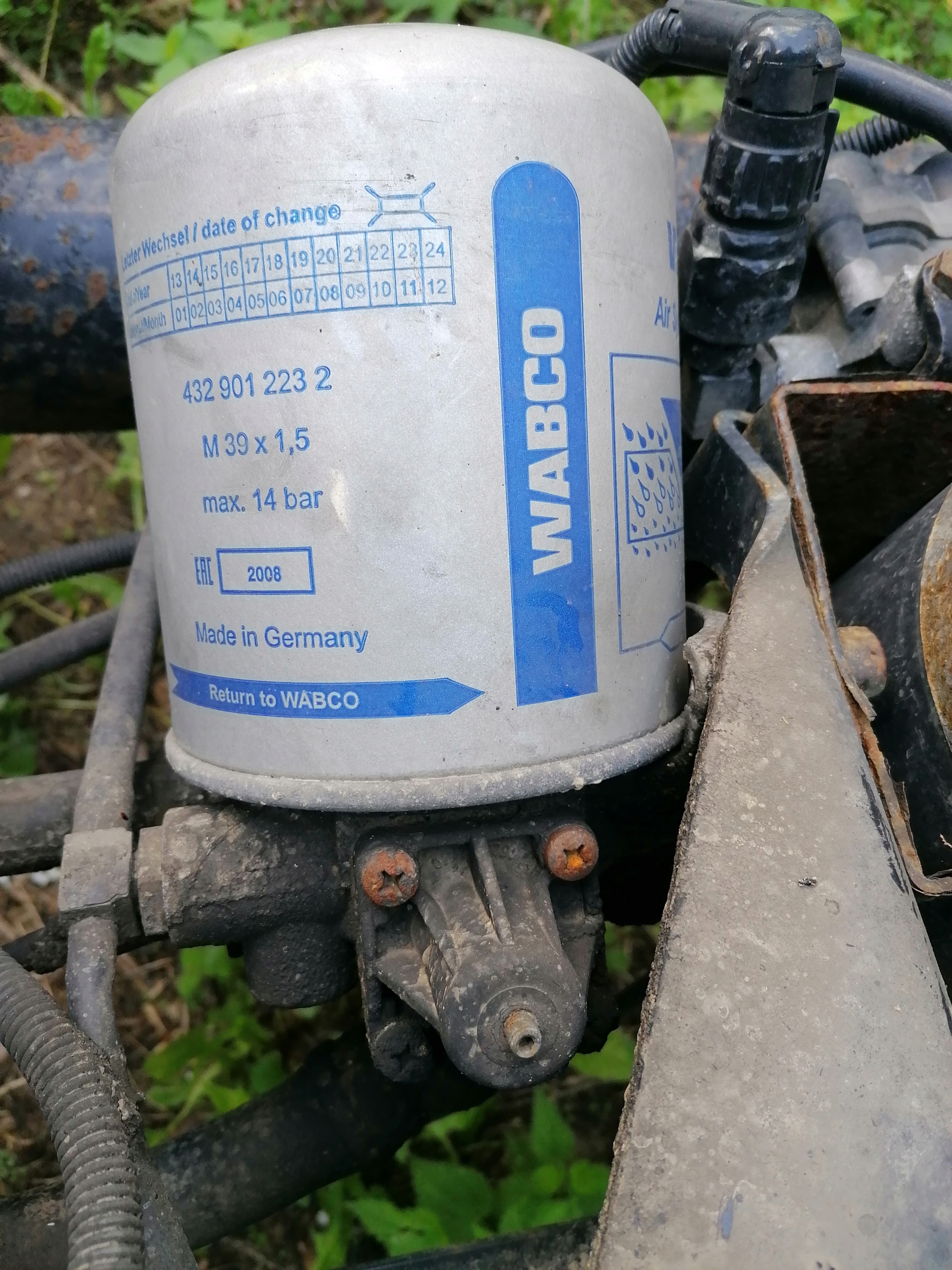 ZAWÓR PODSTAWA OSUSZACZA MAN TGL