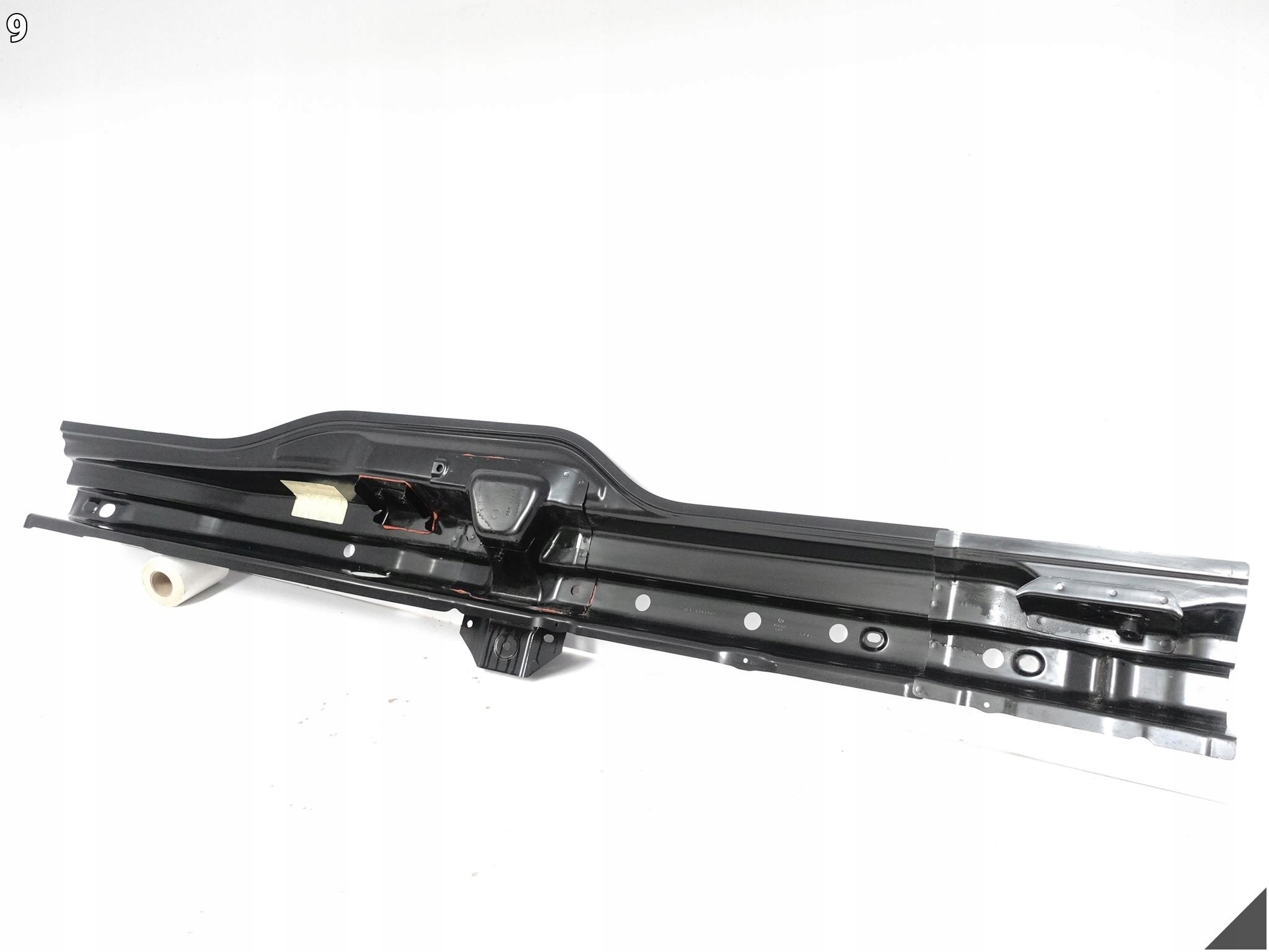 VW CRAFTER II 7C0 MAN TGE 16- pillar C side bodywork right 7C0810178S