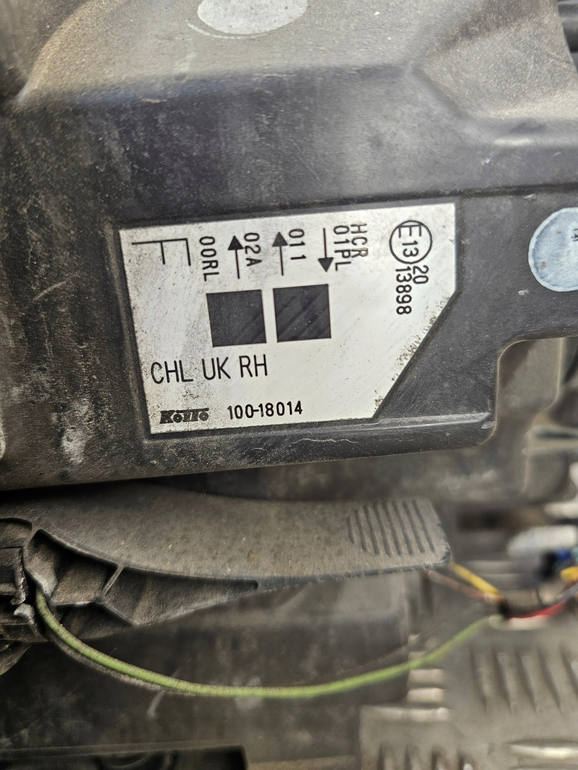 NISSAN QASHQAI 2 J11 light right front right front REFLEKTOR lens UK