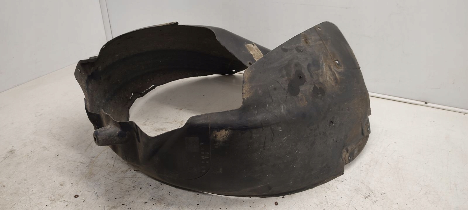 mudguard front front left Audi A4 B6 2,0 FSI
