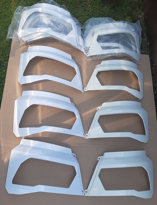 RAMKA OKULAR OBUDOWA REFLEKTORA PRAWA DAF XF XG XG+ BIAŁA 2313589