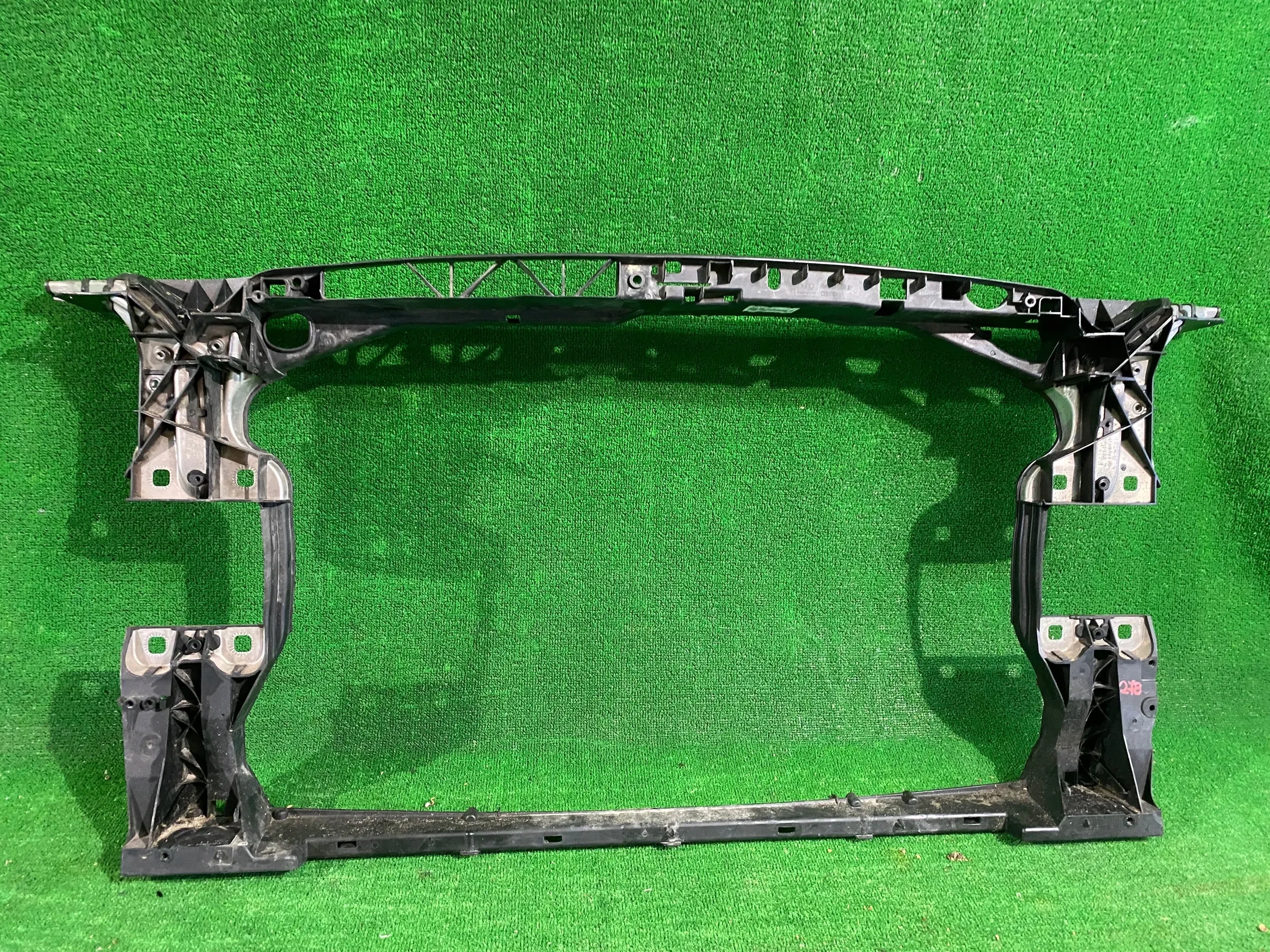 support panel for radiators front pillar iron AUDI A4 B9 8W NR.684