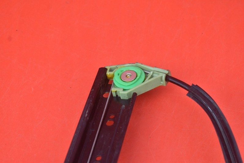 window regulator left rear part 4L0839461 AUDI Q7 4L 05-09