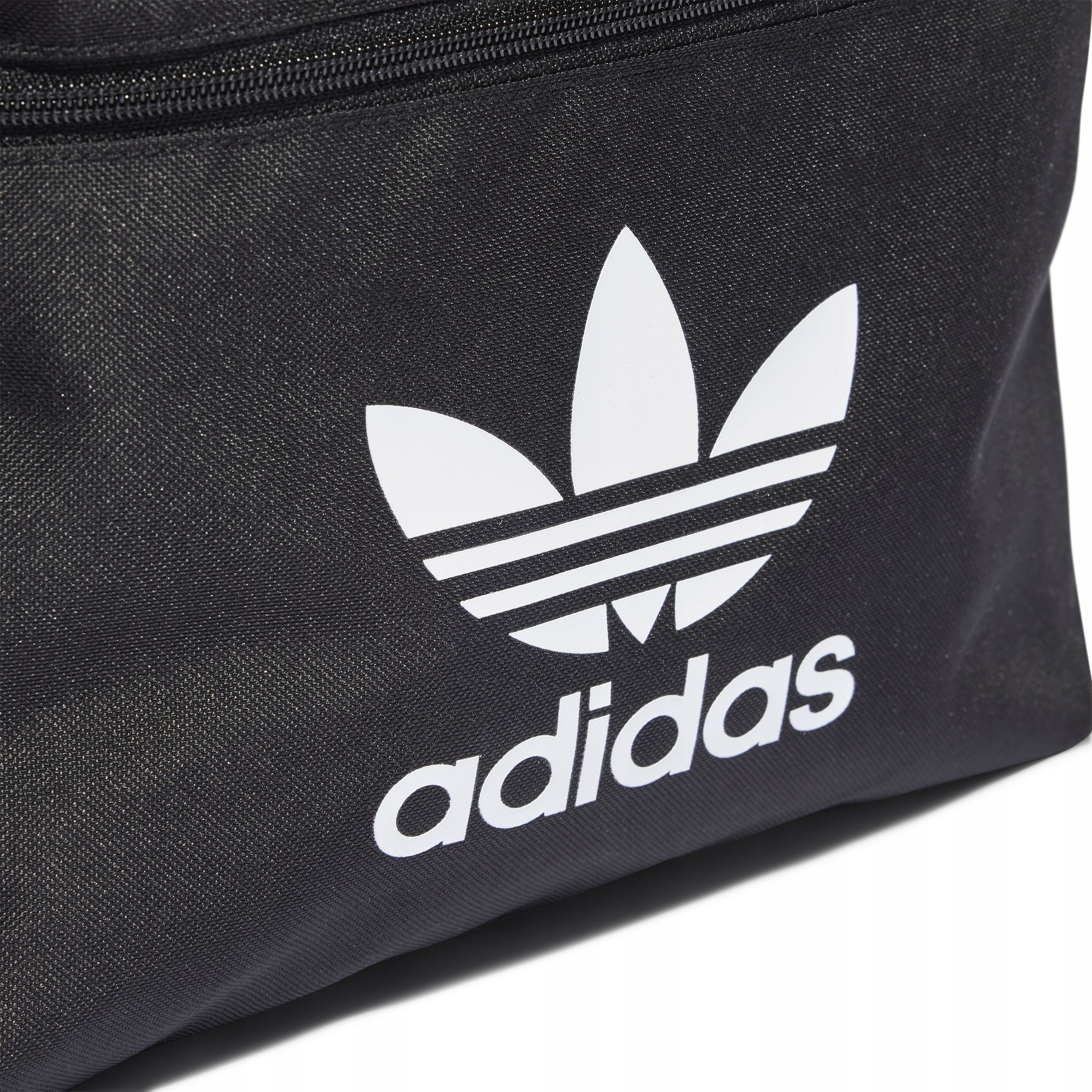 ADIDAS PLECAK ADICOLOR IJ0761 Materiał dominujący poliester
