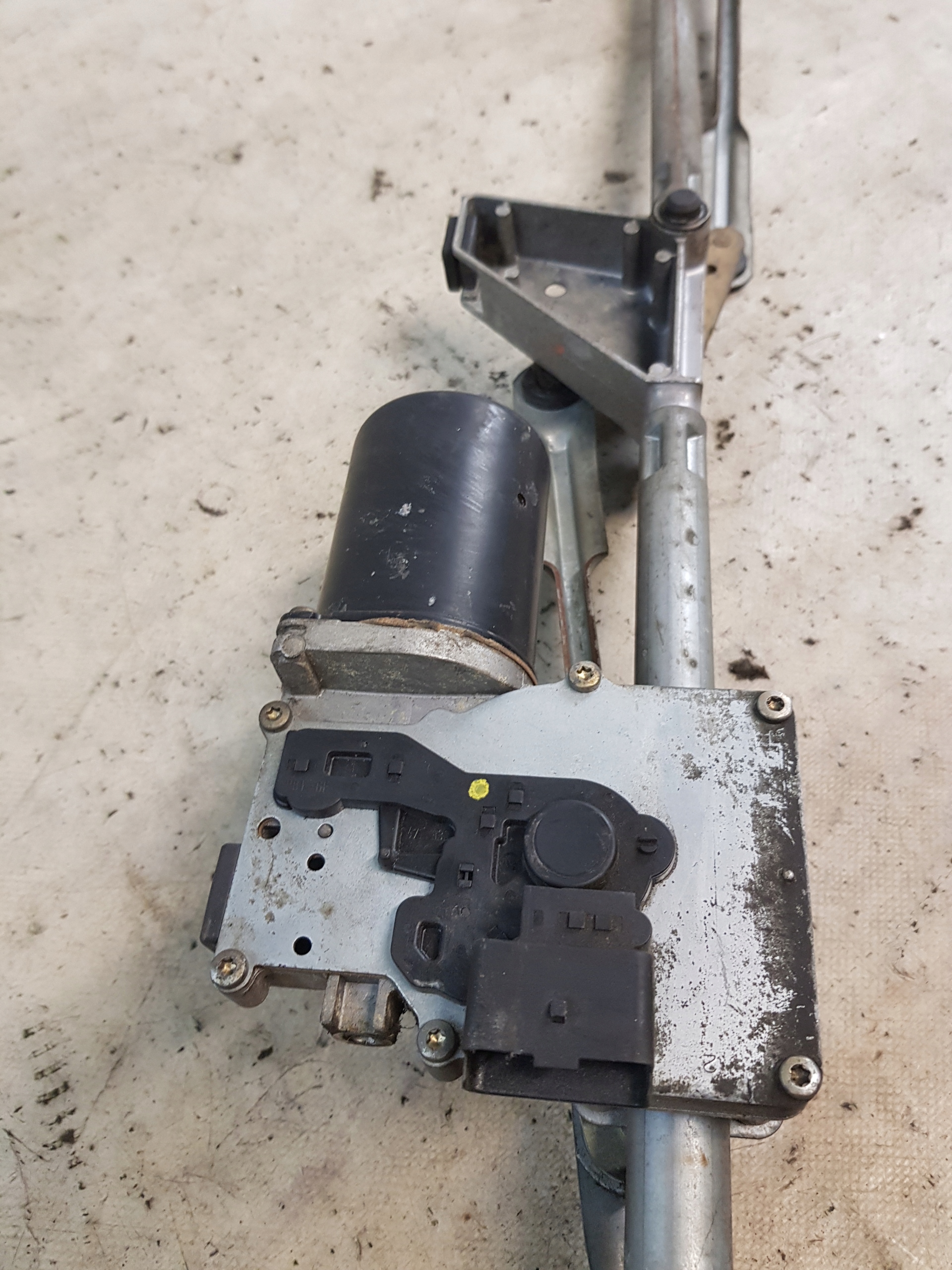 PEUGEOT 307 wiper mechanism front 4 PINY