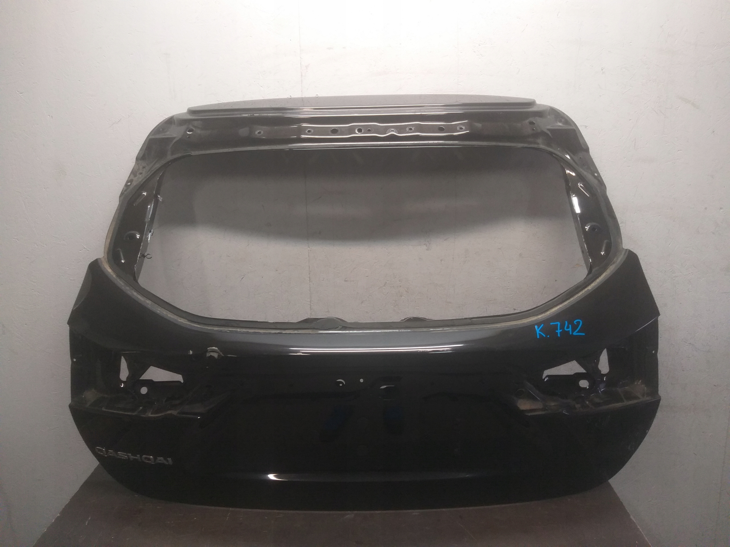 boot door NISSAN QASHQAI J11 13